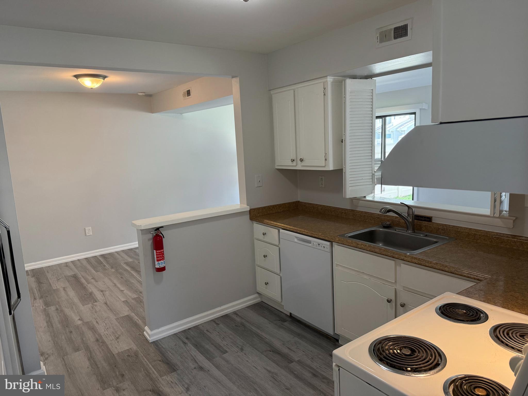 1601 MASON RUN