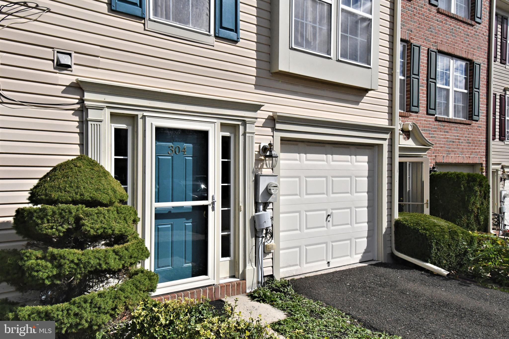 TERRACE AT MONTGOM - Residential