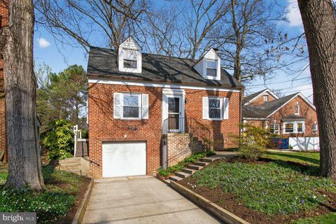 6506 43RD AVENUE HYATTSVILLE MD 20782