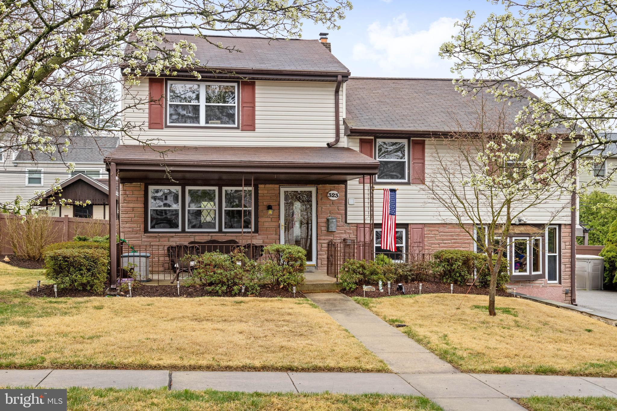 323 BAILEY ROAD