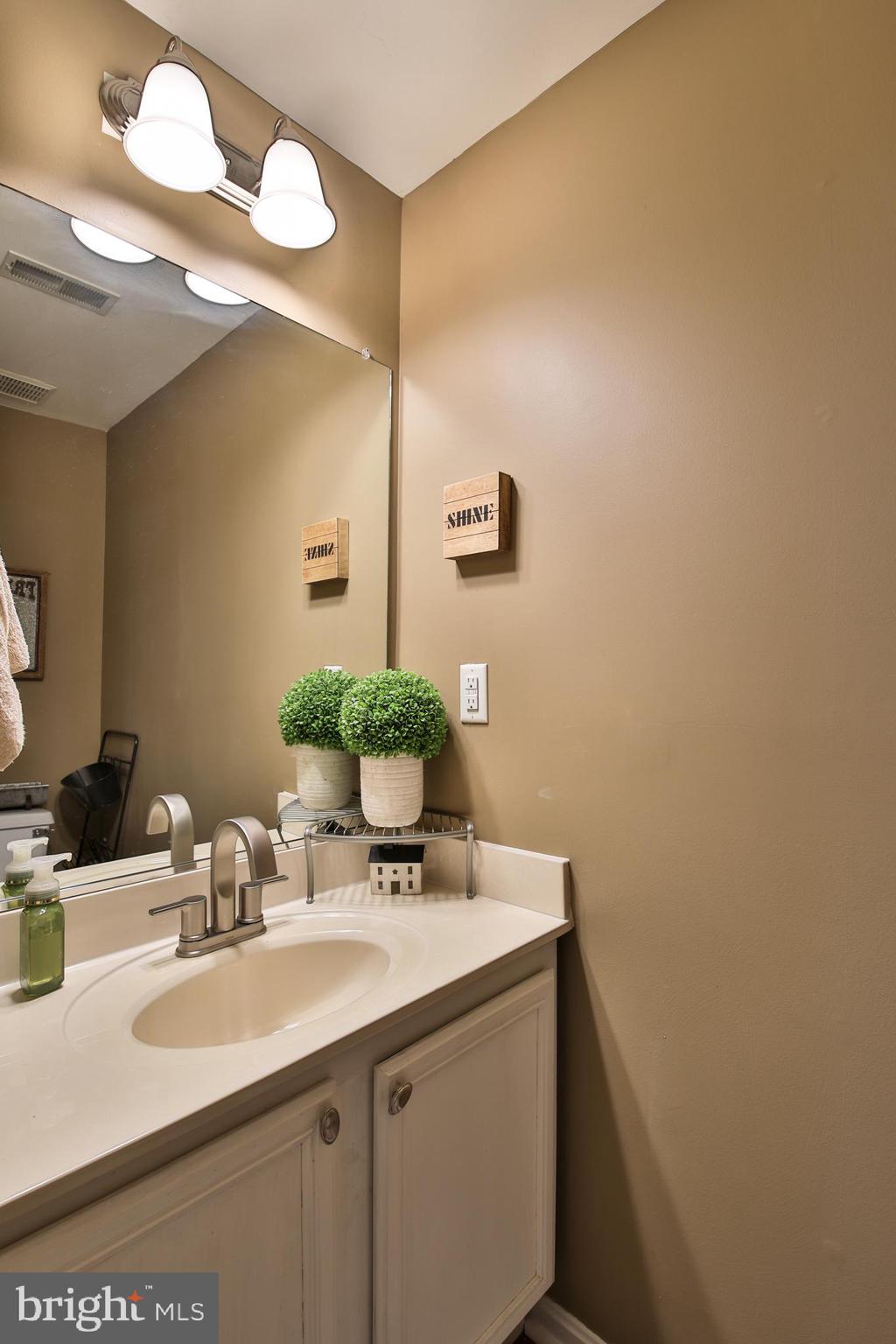 FAIRWINDS - Residential