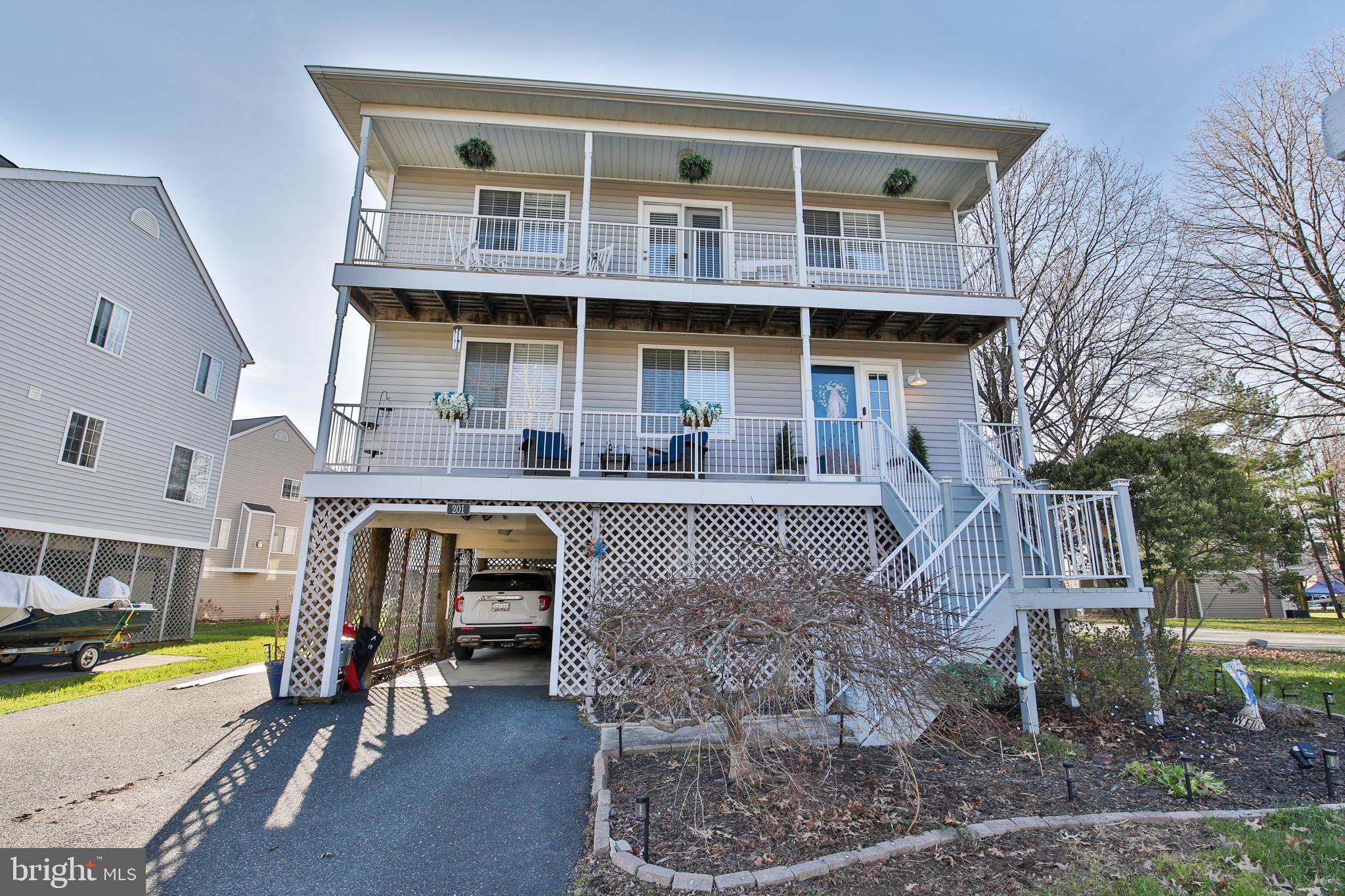 FAIRWINDS - Residential