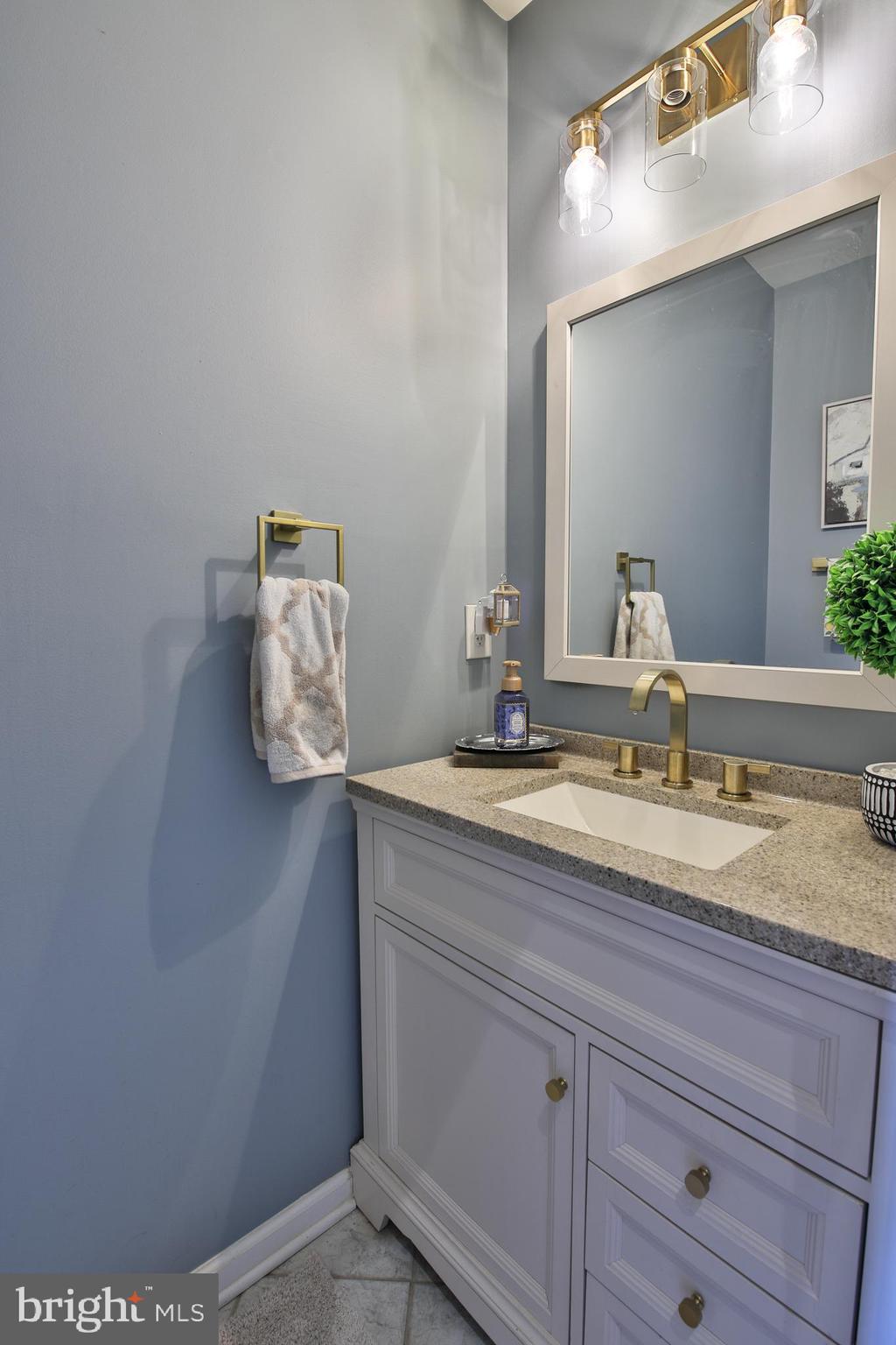 FAIRWINDS - Residential