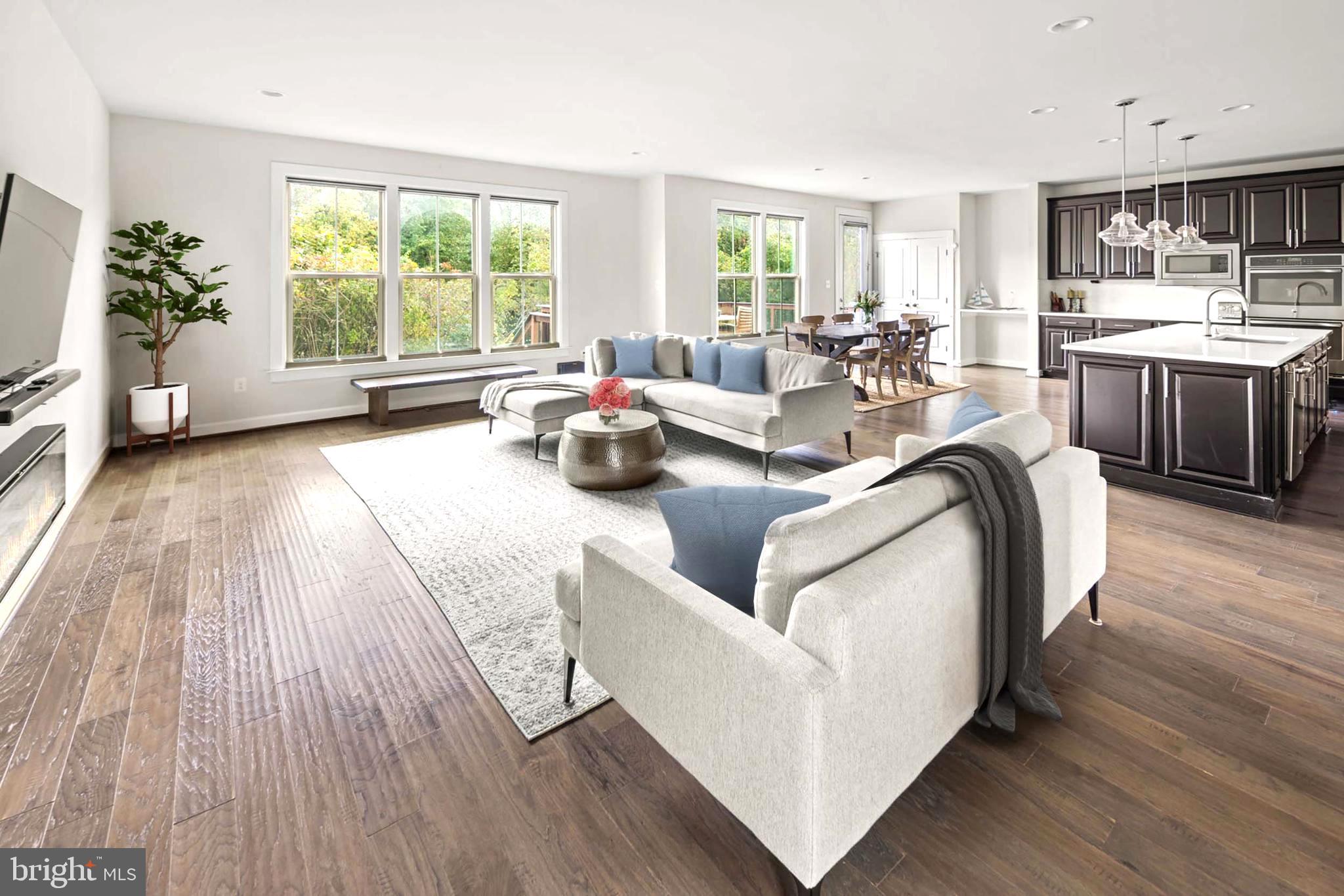 WOODSON SQUARE - Residential