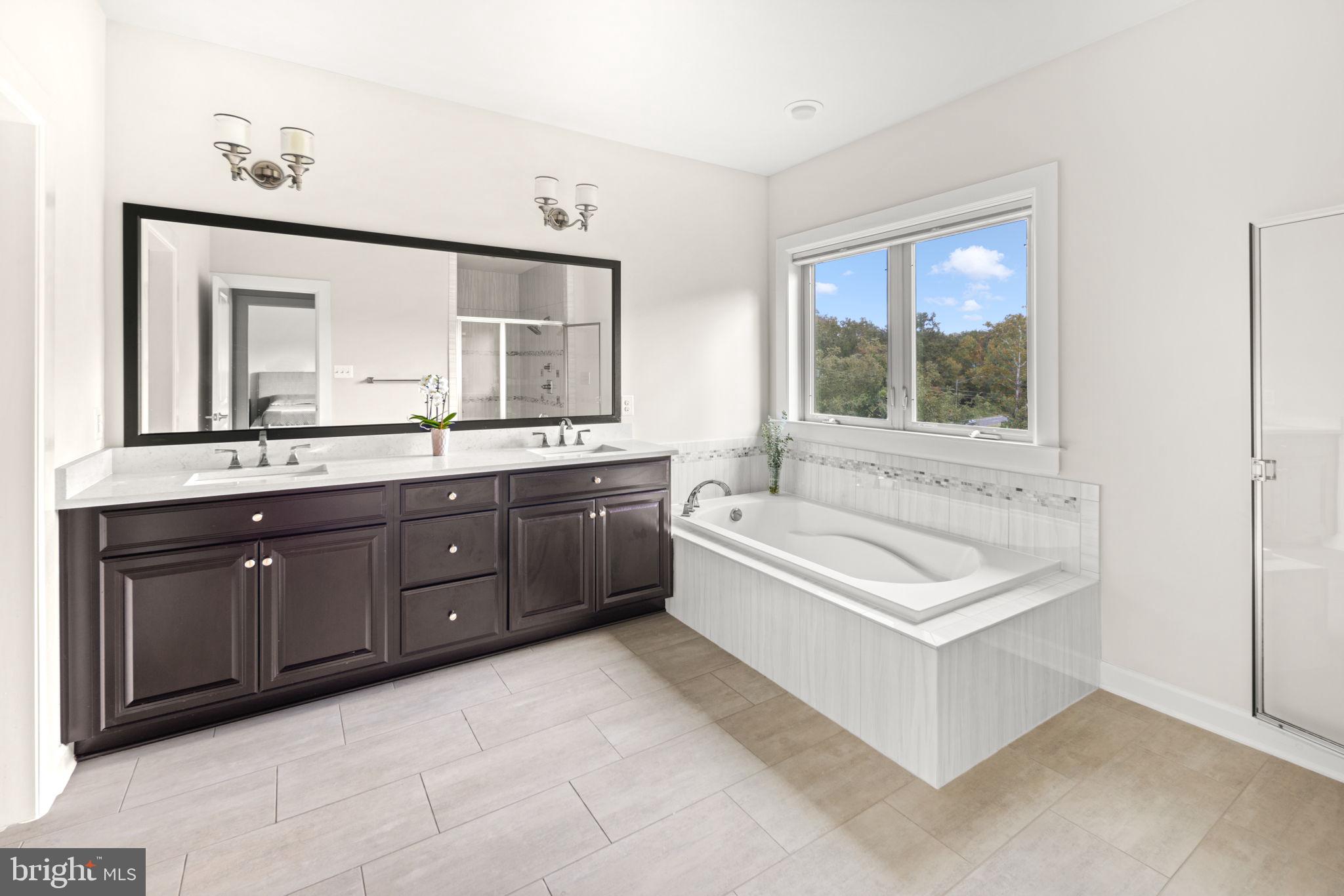 WOODSON SQUARE - Residential