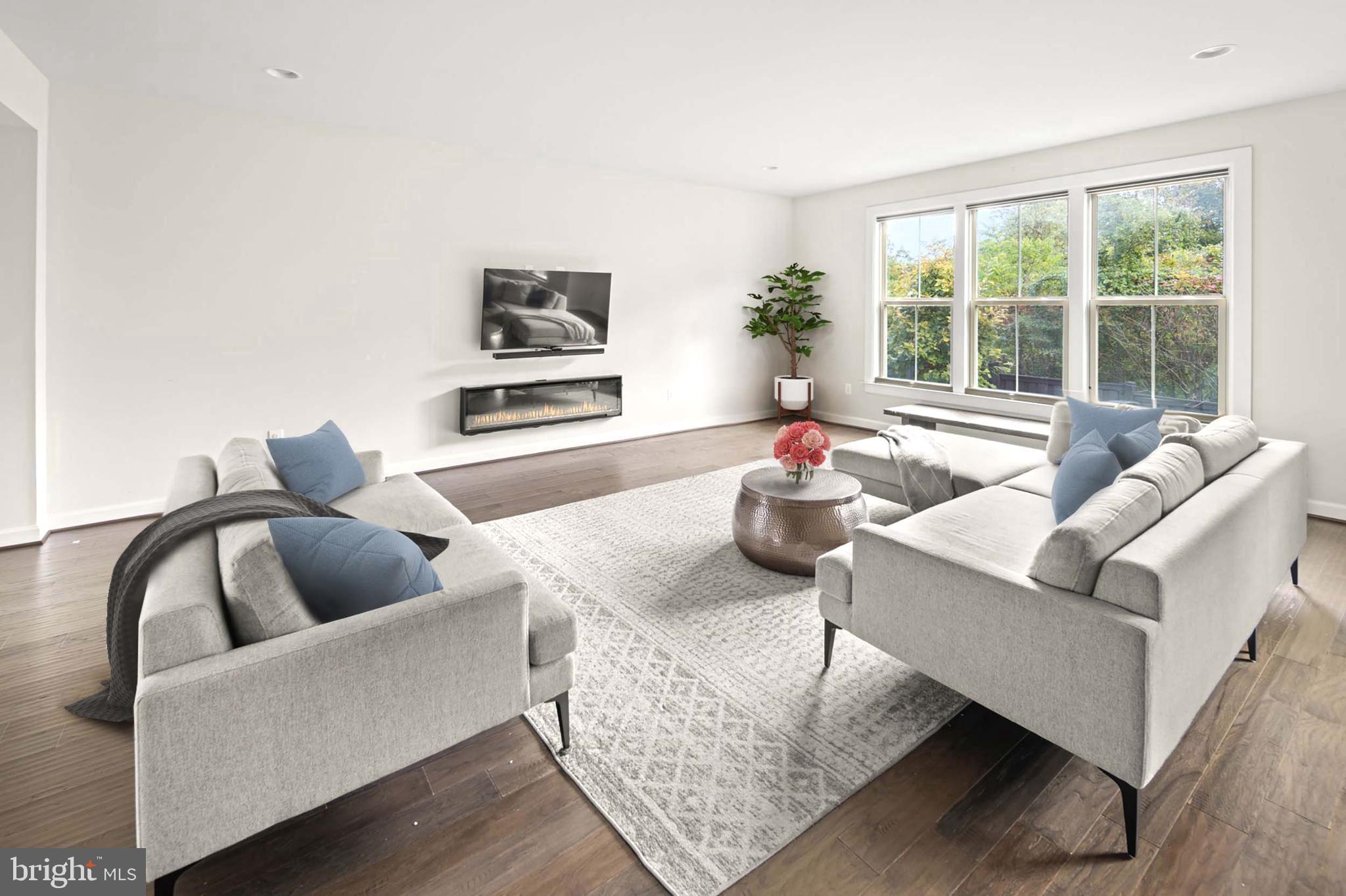 WOODSON SQUARE - Residential