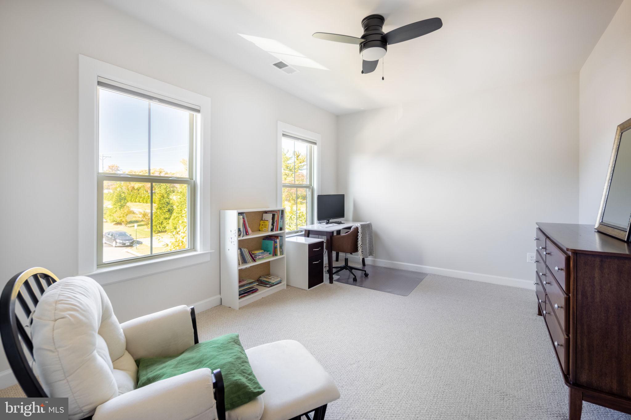 WOODSON SQUARE - Residential