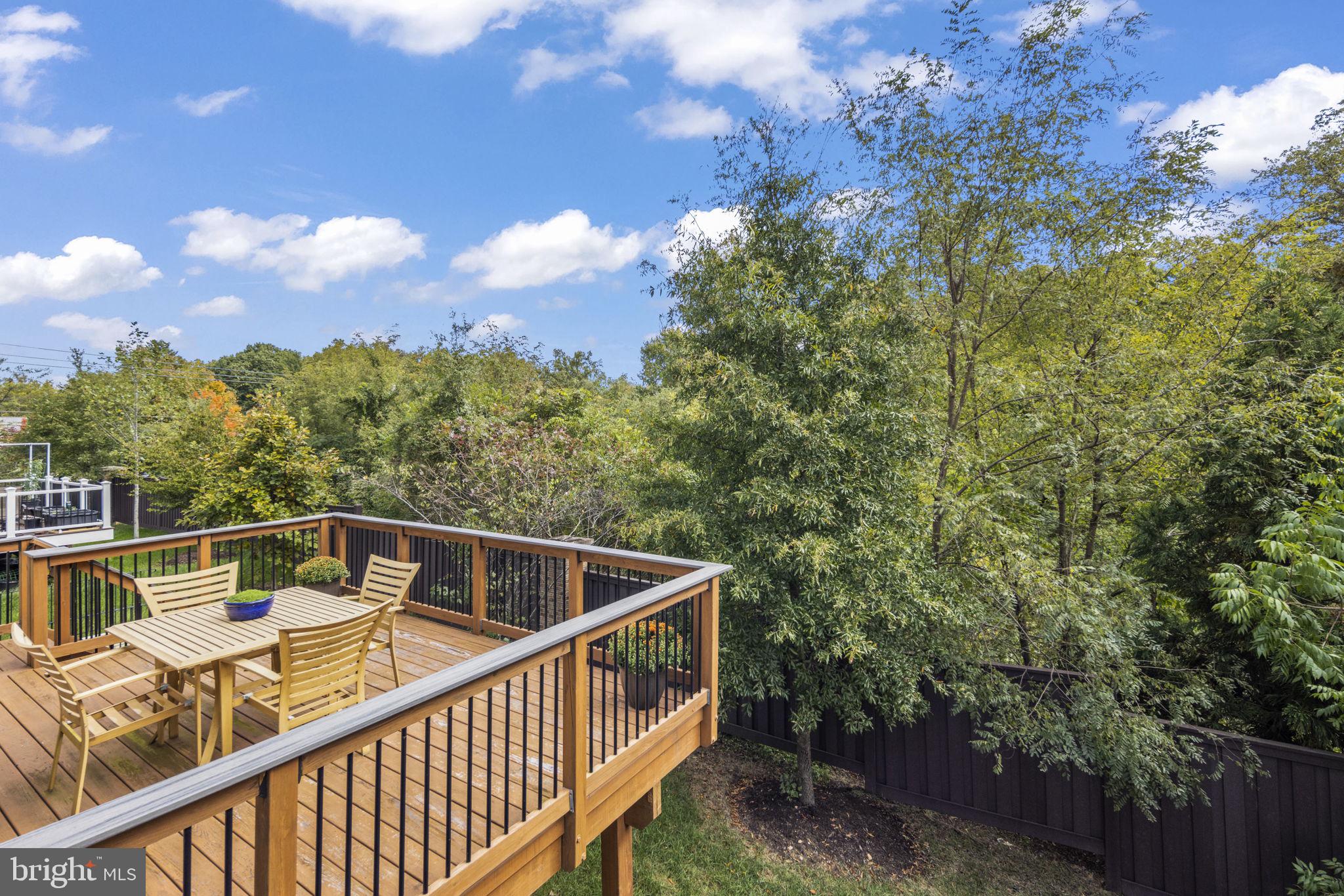 WOODSON SQUARE - Residential