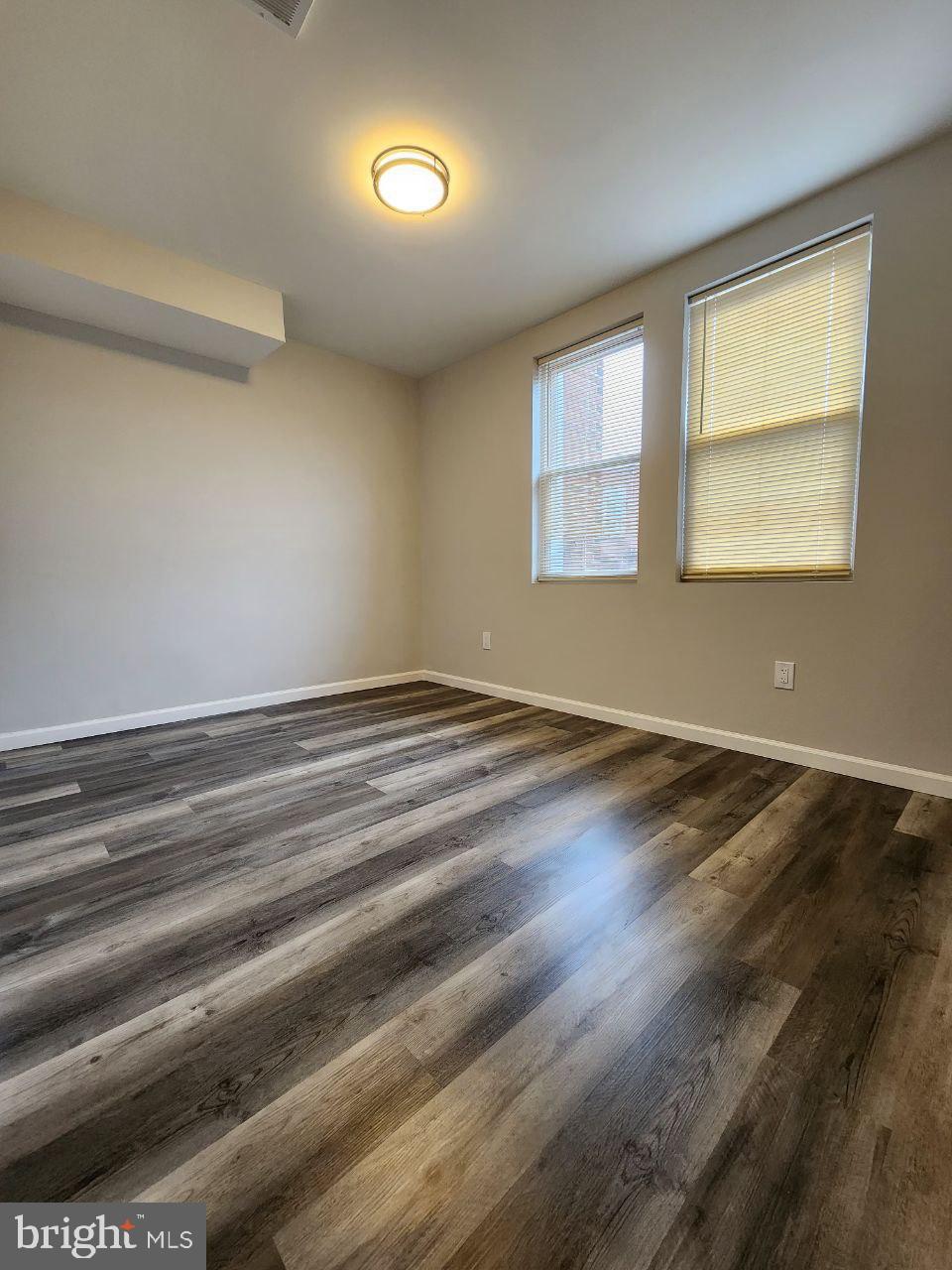 OLNEY - Residential Lease