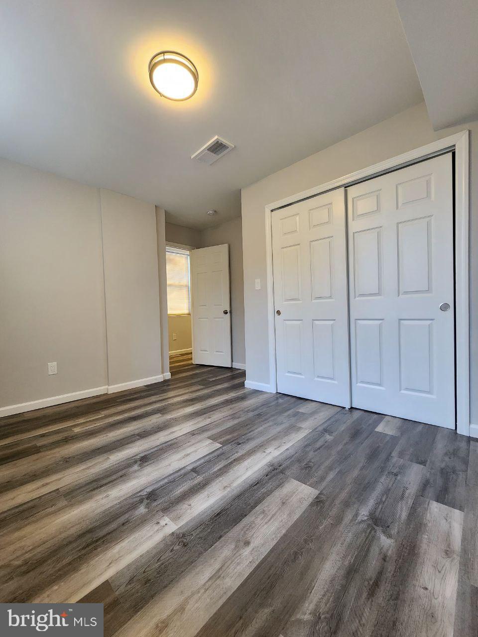 OLNEY - Residential Lease