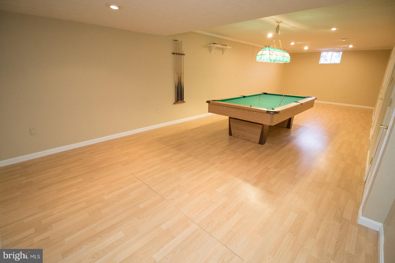 HICKORY HILLS NORTH - Residential