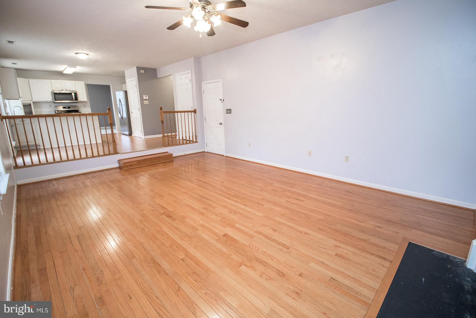 HICKORY HILLS NORTH - Residential