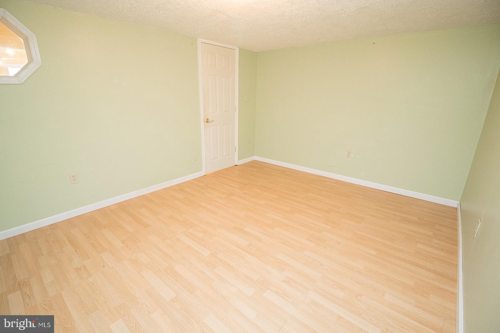 HICKORY HILLS NORTH - Residential