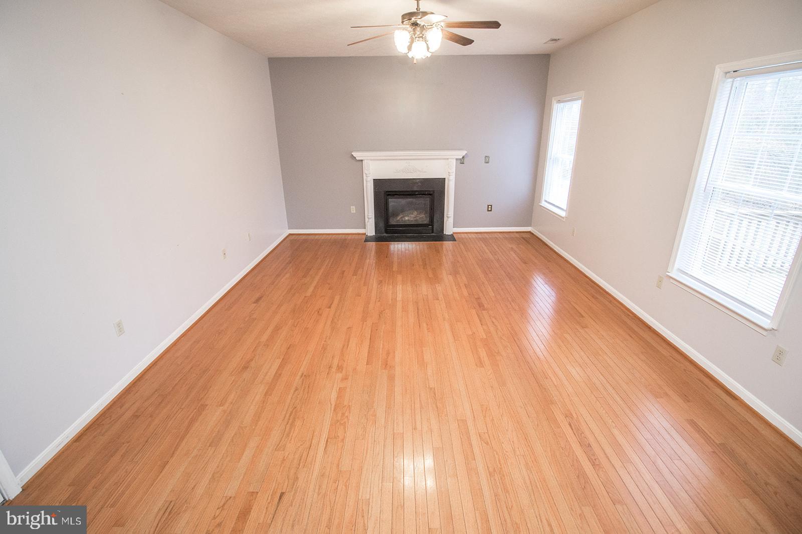 HICKORY HILLS NORTH - Residential