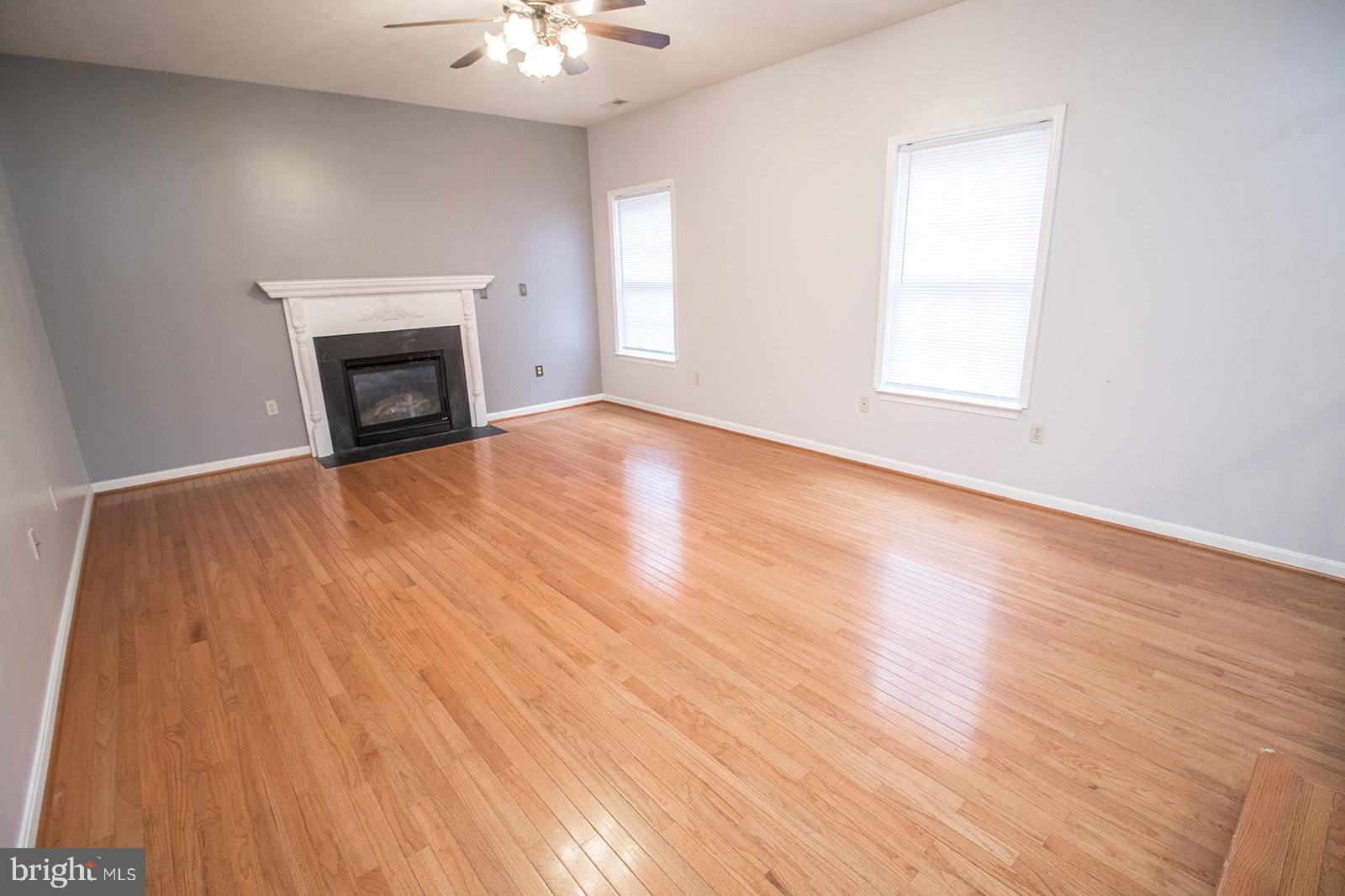 HICKORY HILLS NORTH - Residential