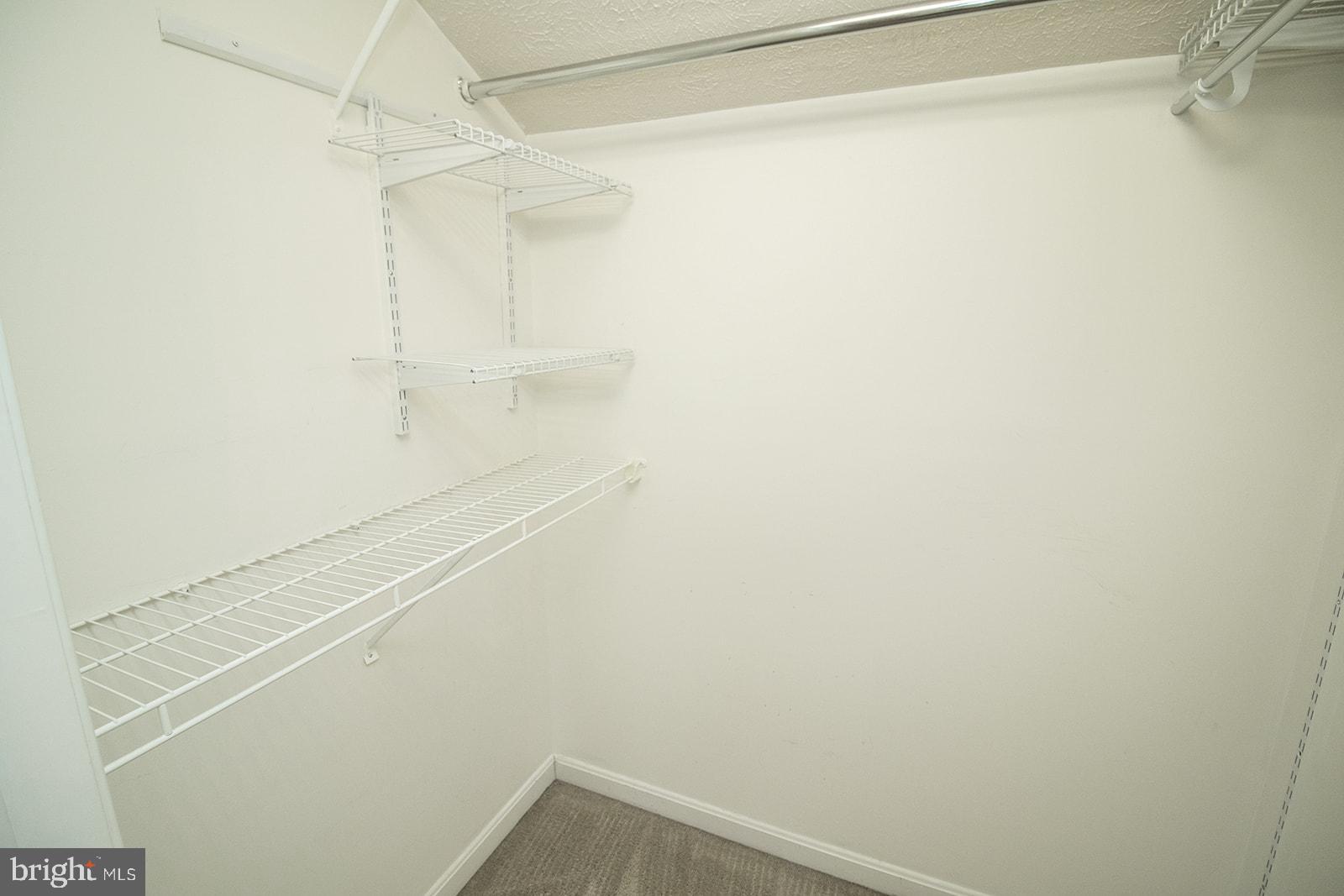 HICKORY HILLS NORTH - Residential