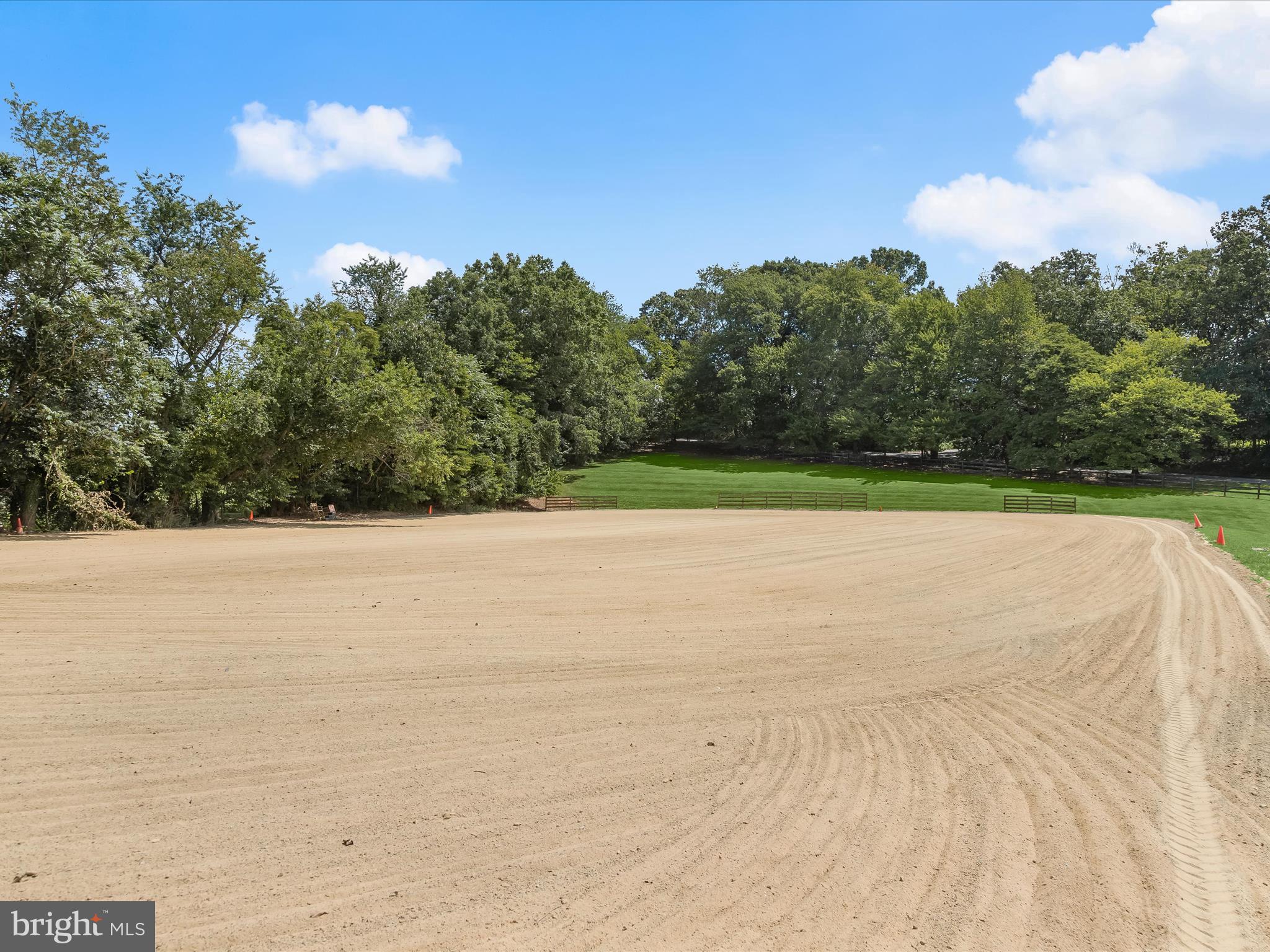 DAMASCUS OUTSIDE - Residential