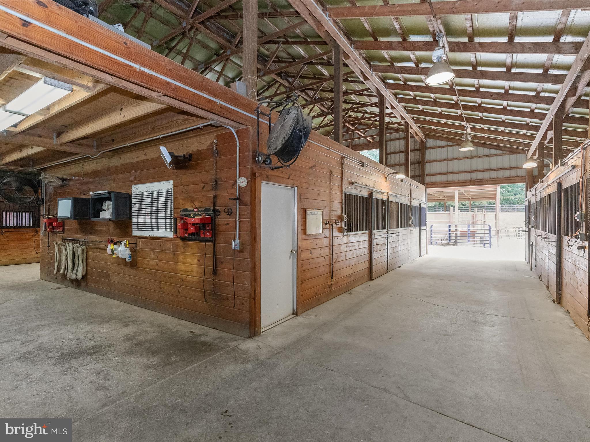 DAMASCUS OUTSIDE - Residential