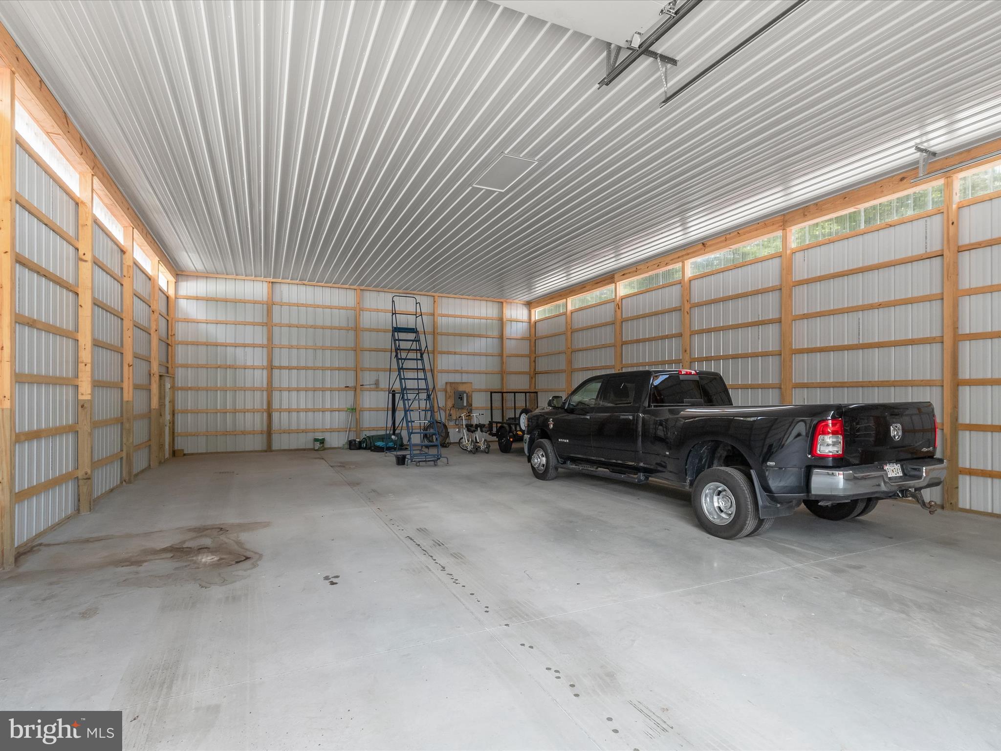 DAMASCUS OUTSIDE - Residential