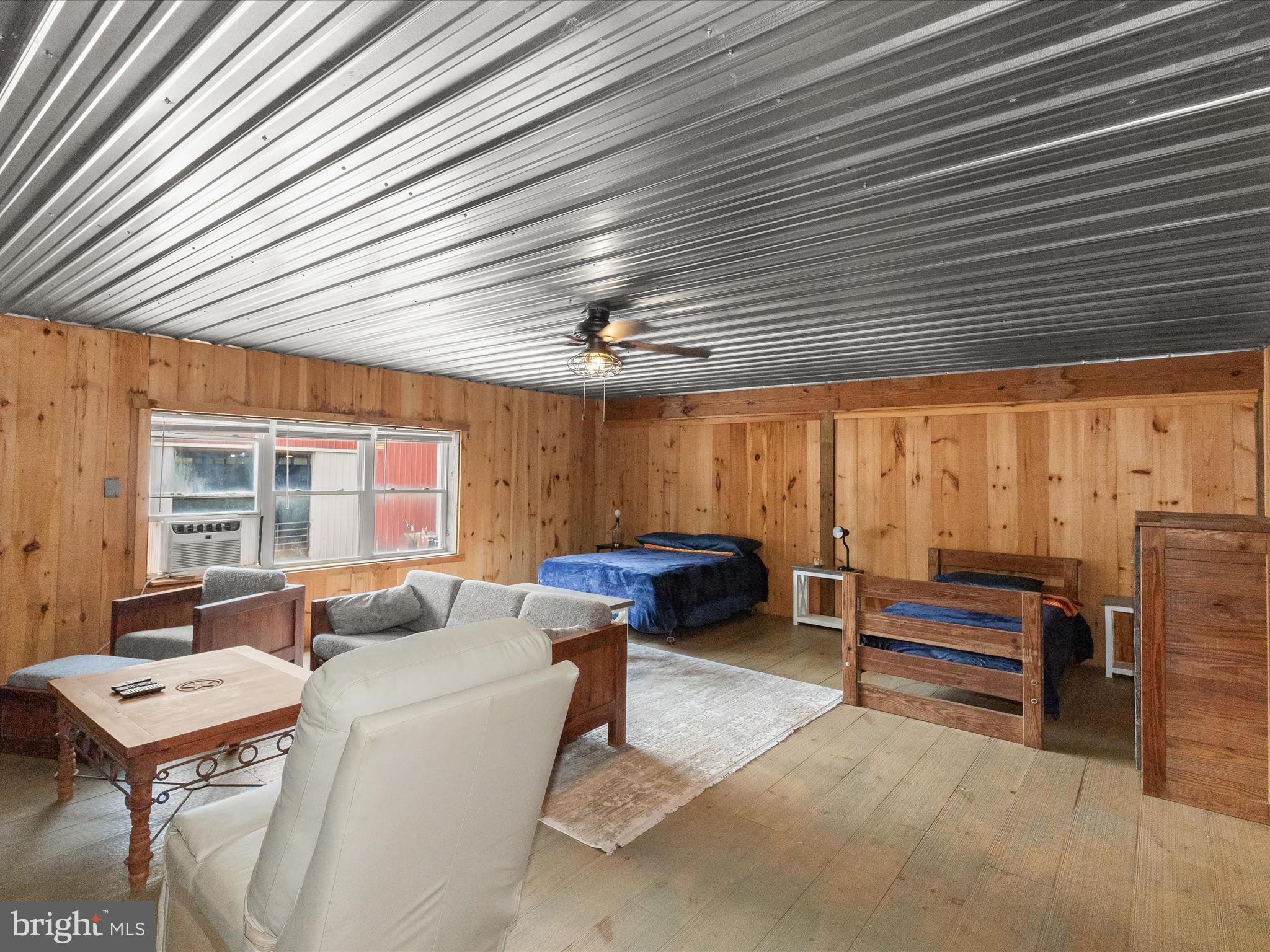 DAMASCUS OUTSIDE - Residential