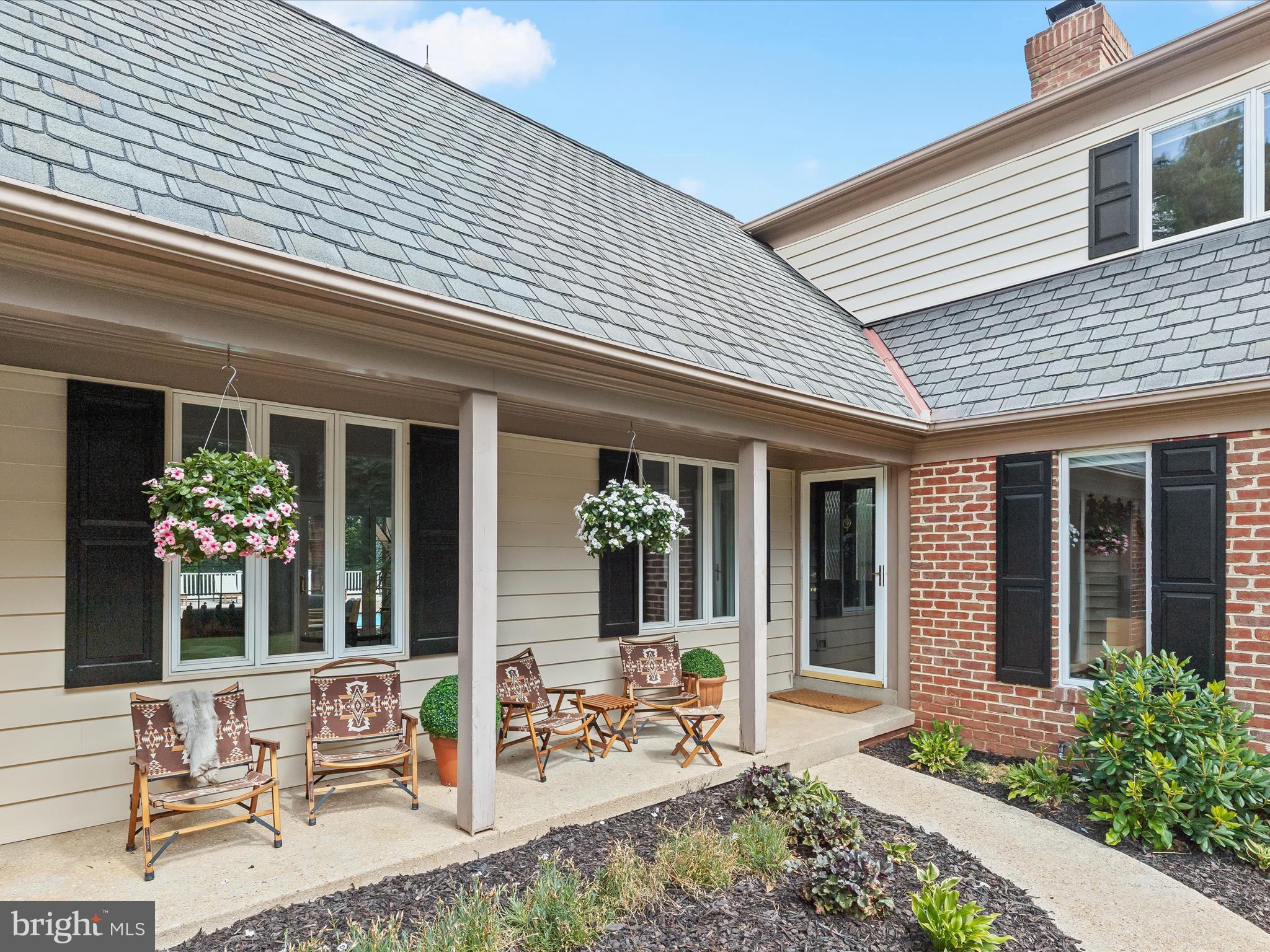 DAMASCUS OUTSIDE - Residential