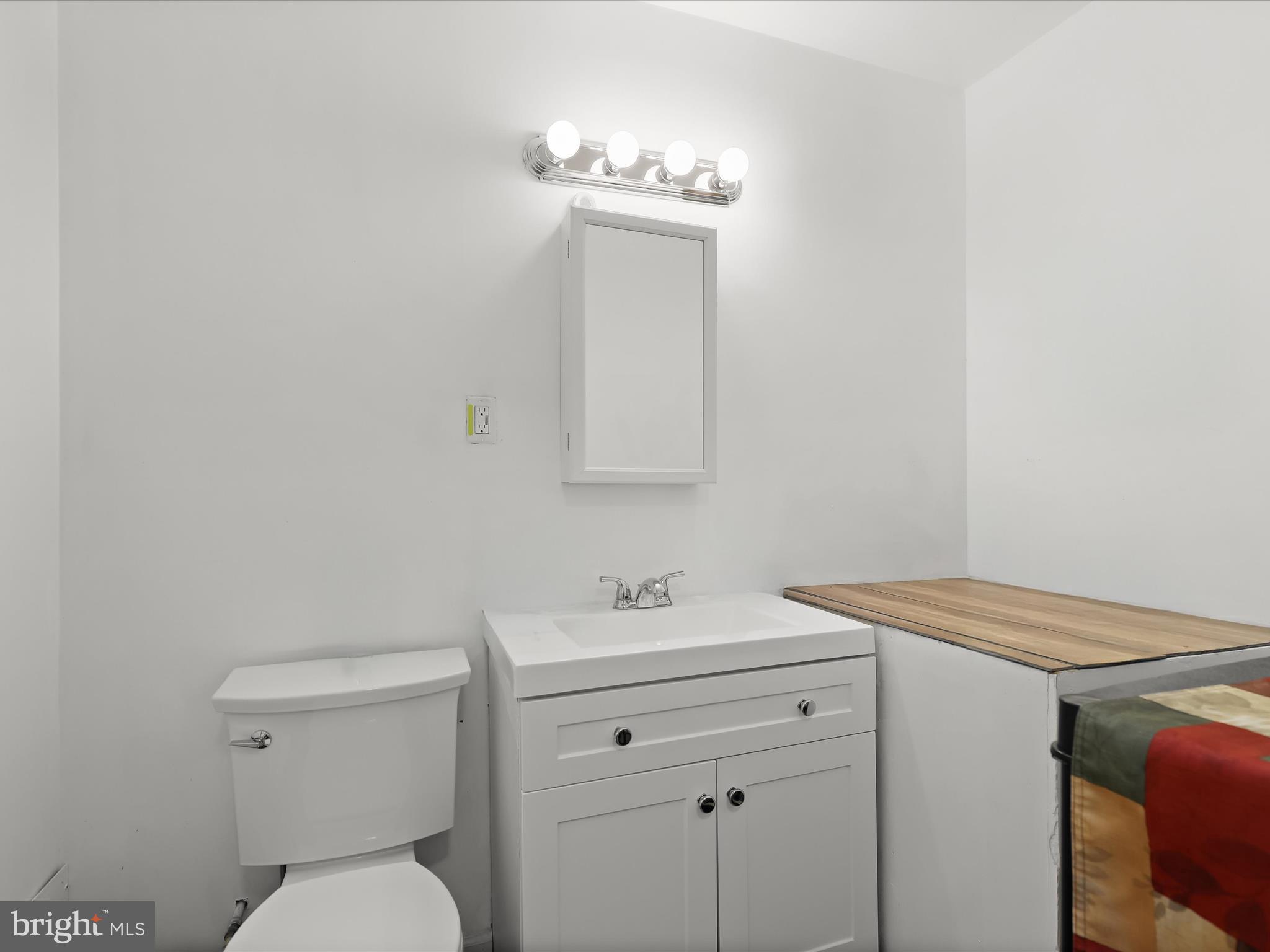 DAMASCUS OUTSIDE - Residential