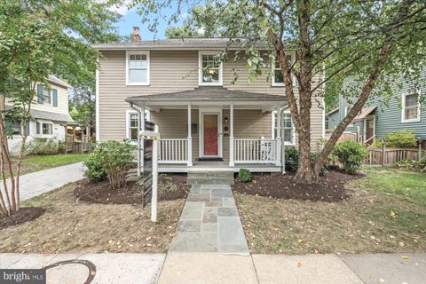 24 E BELLEFONTE AVENUE ALEXANDRIA VA 22301