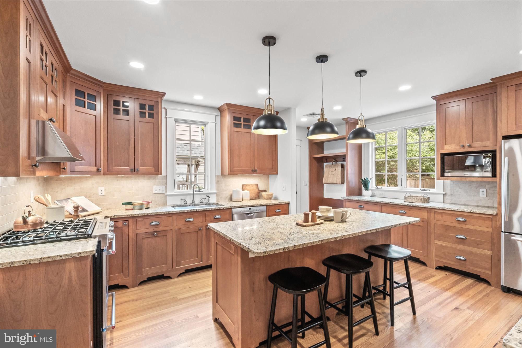 DEL RAY - Residential