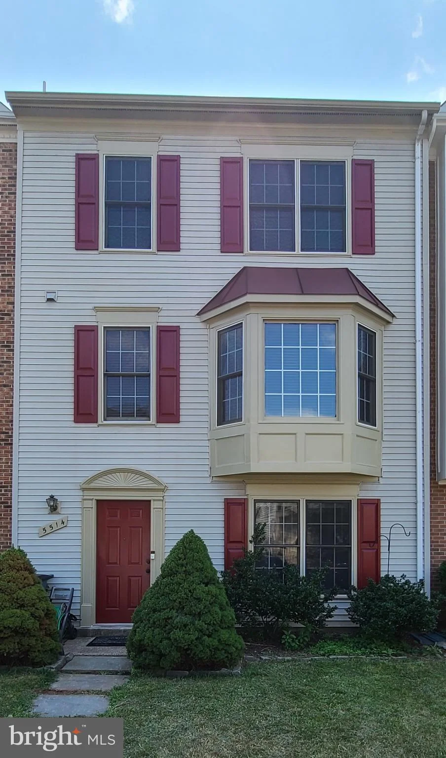 5514 Sully Lake Drive, Centreville, VA 20120