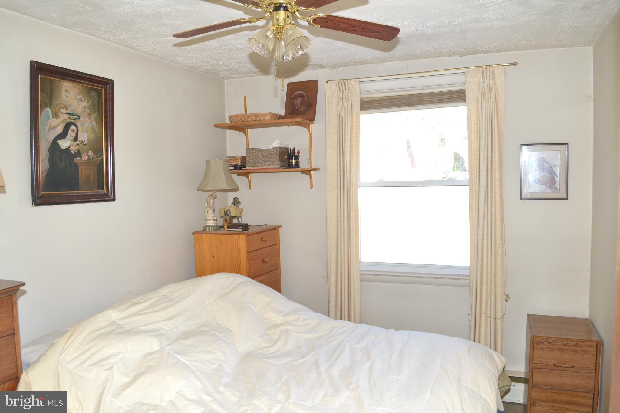 SOMERTON - Residential