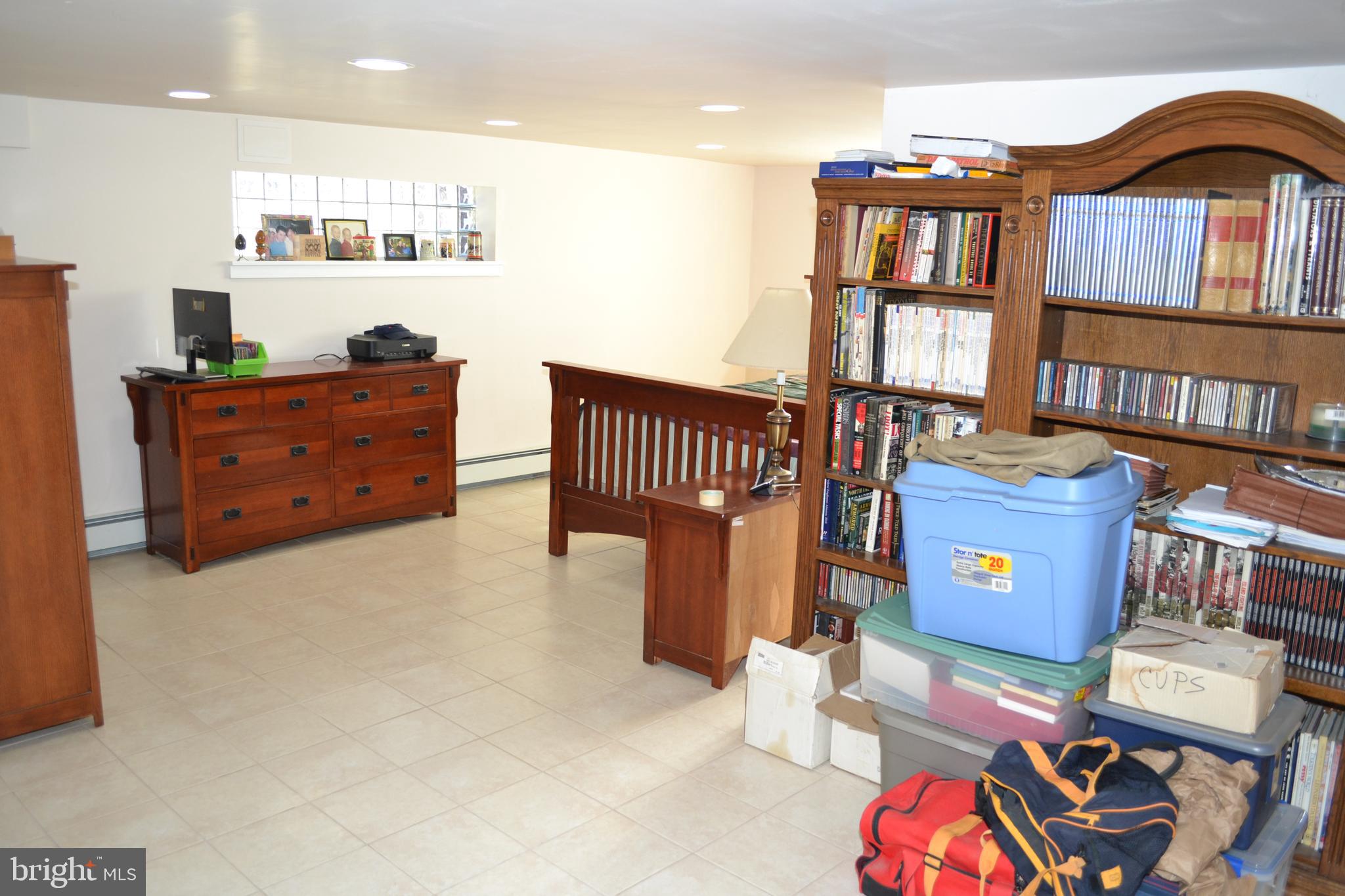 SOMERTON - Residential