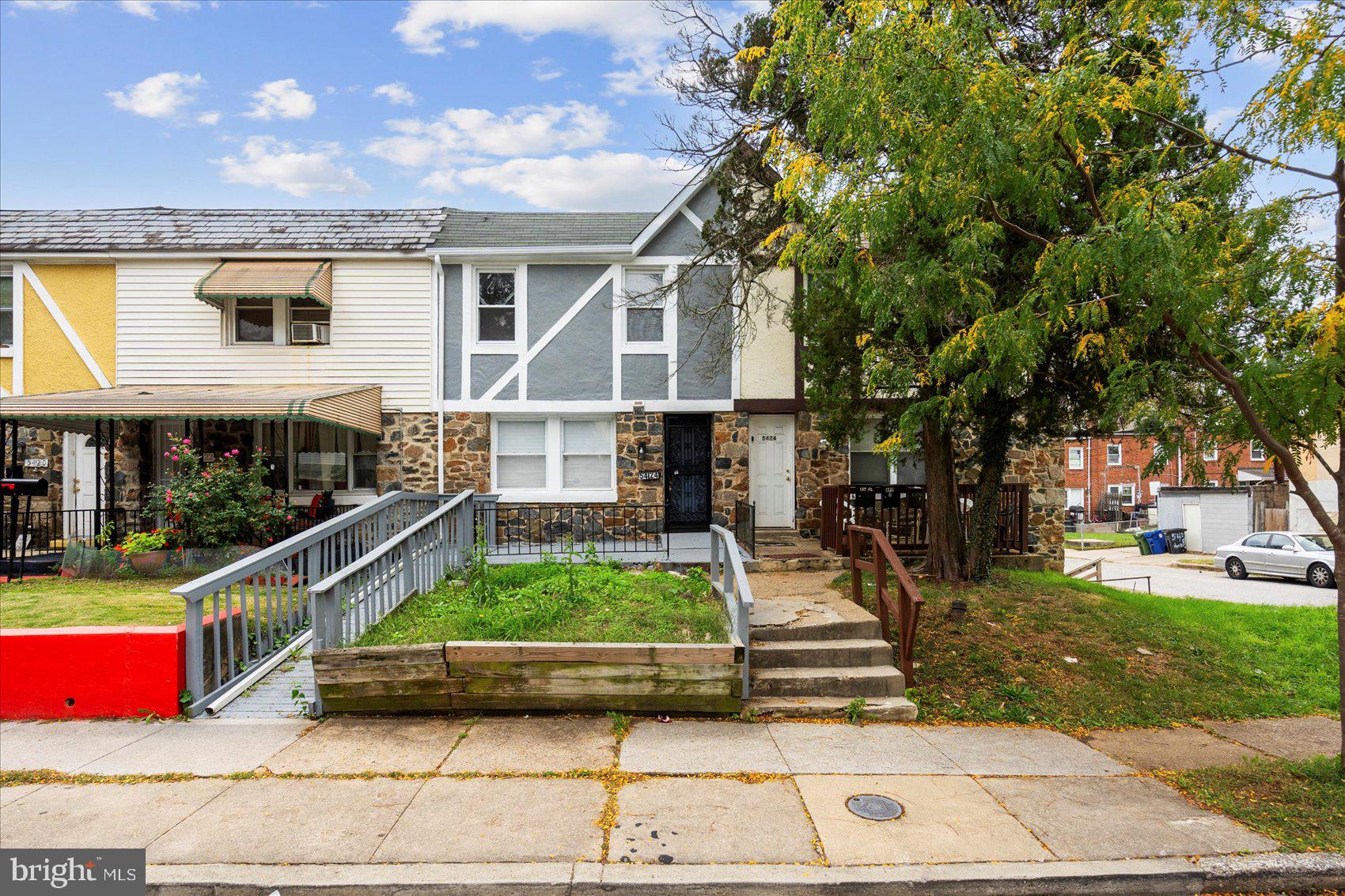 ARLINGTON - Residential