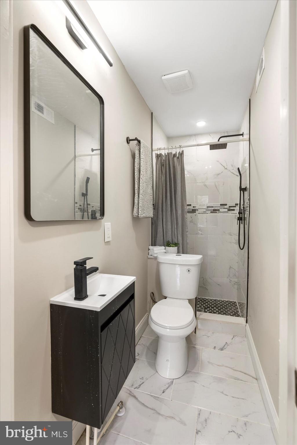 ARLINGTON - Residential