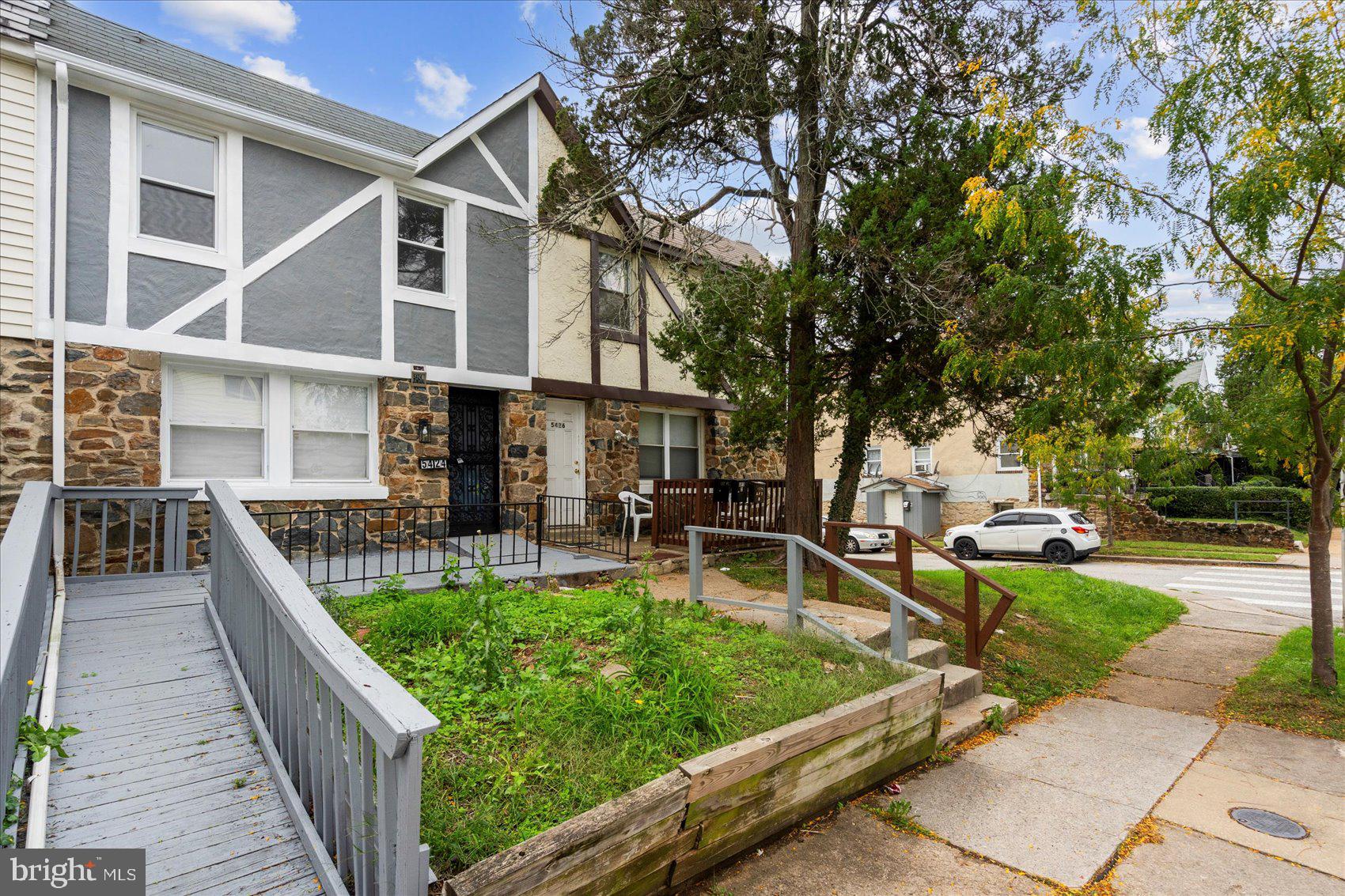 ARLINGTON - Residential