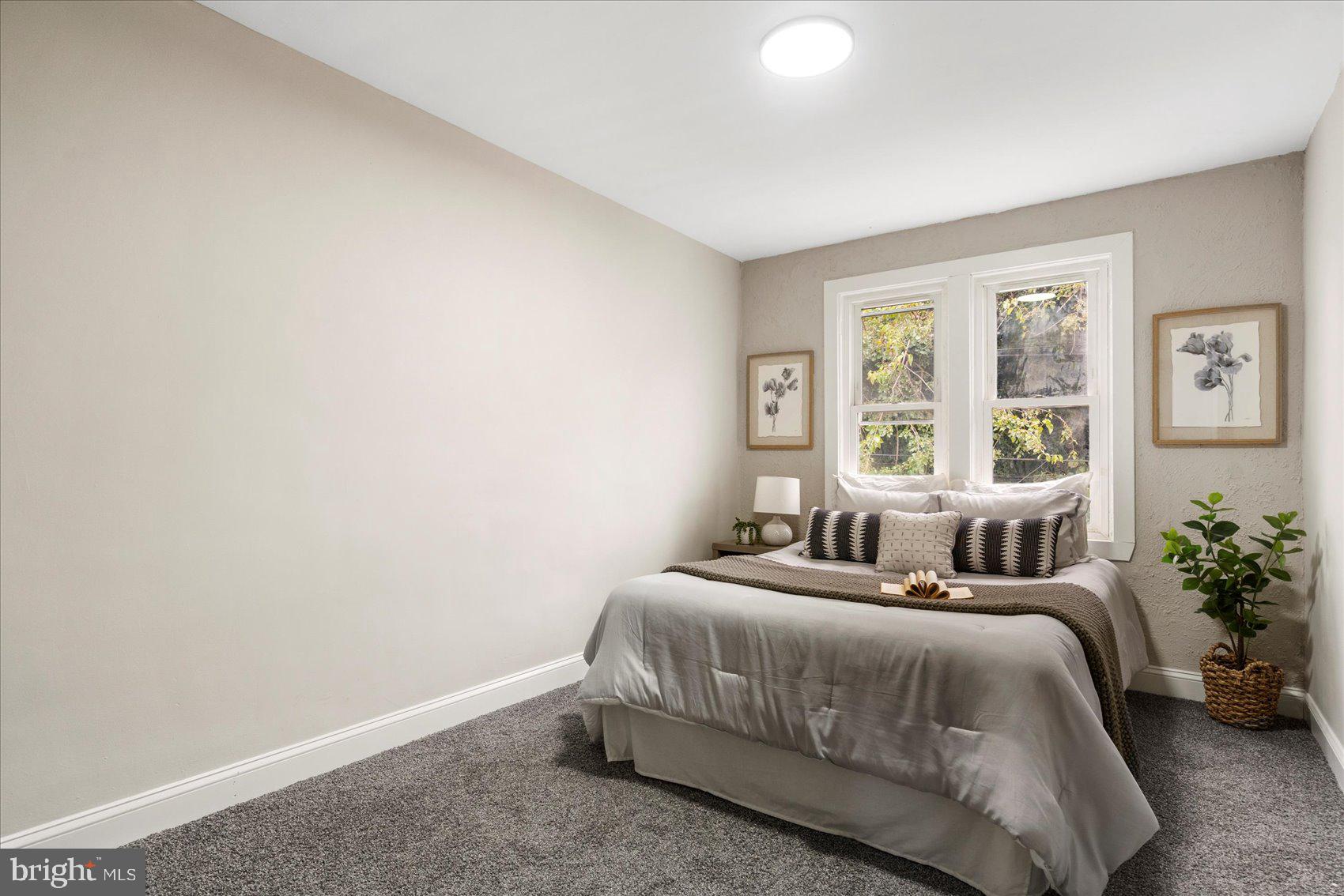 ARLINGTON - Residential