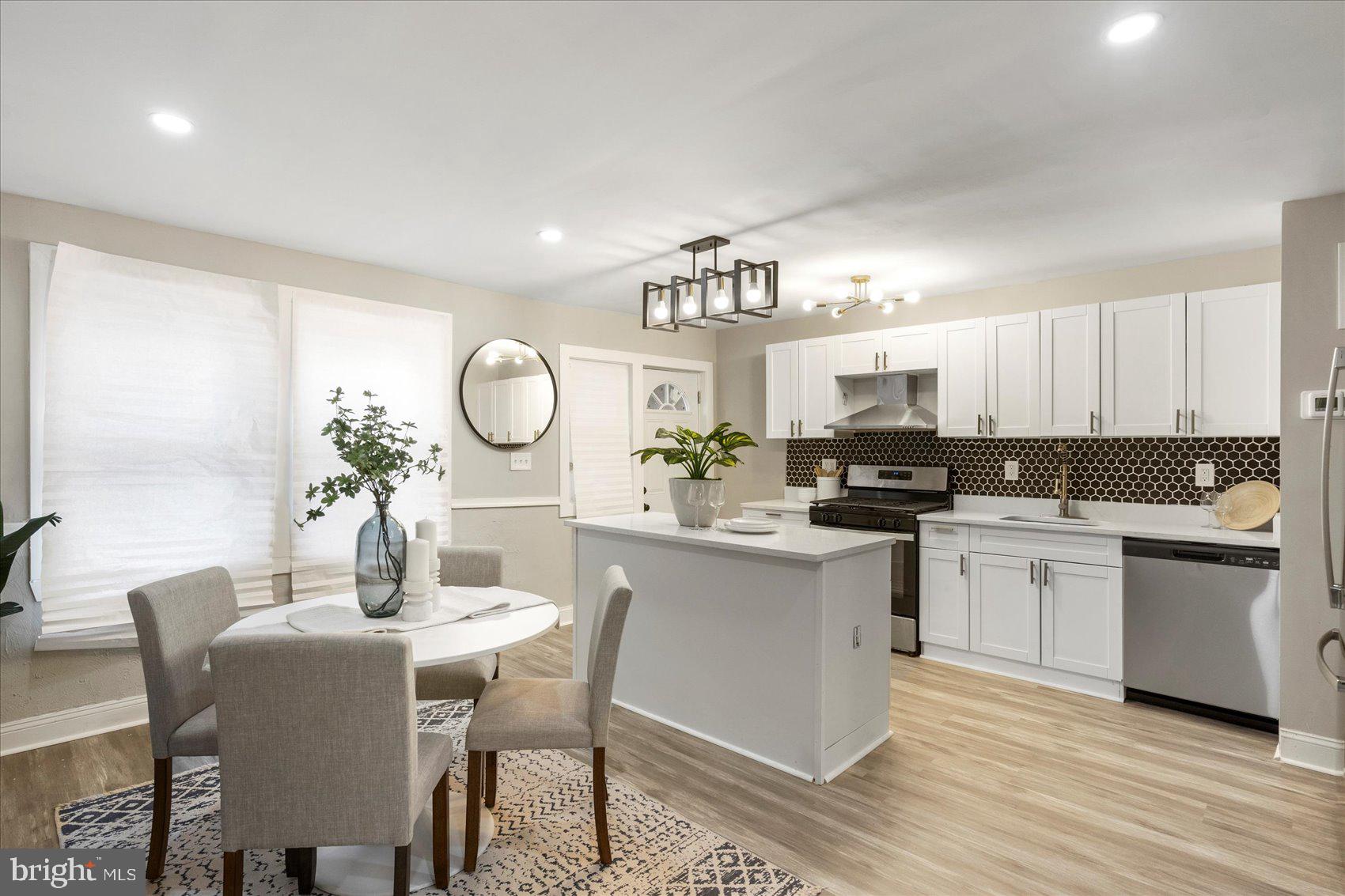 ARLINGTON - Residential