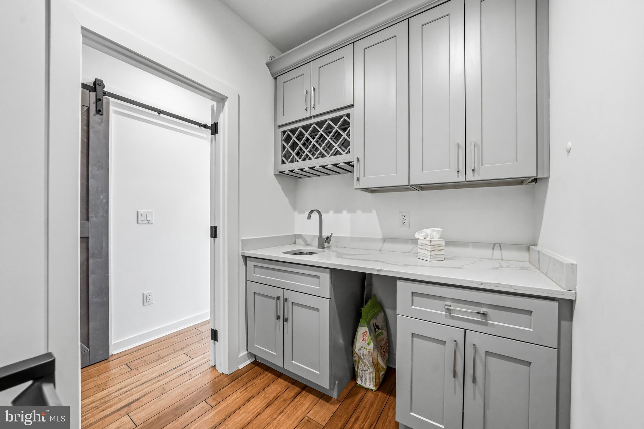 GRAYS FERRY - Residential