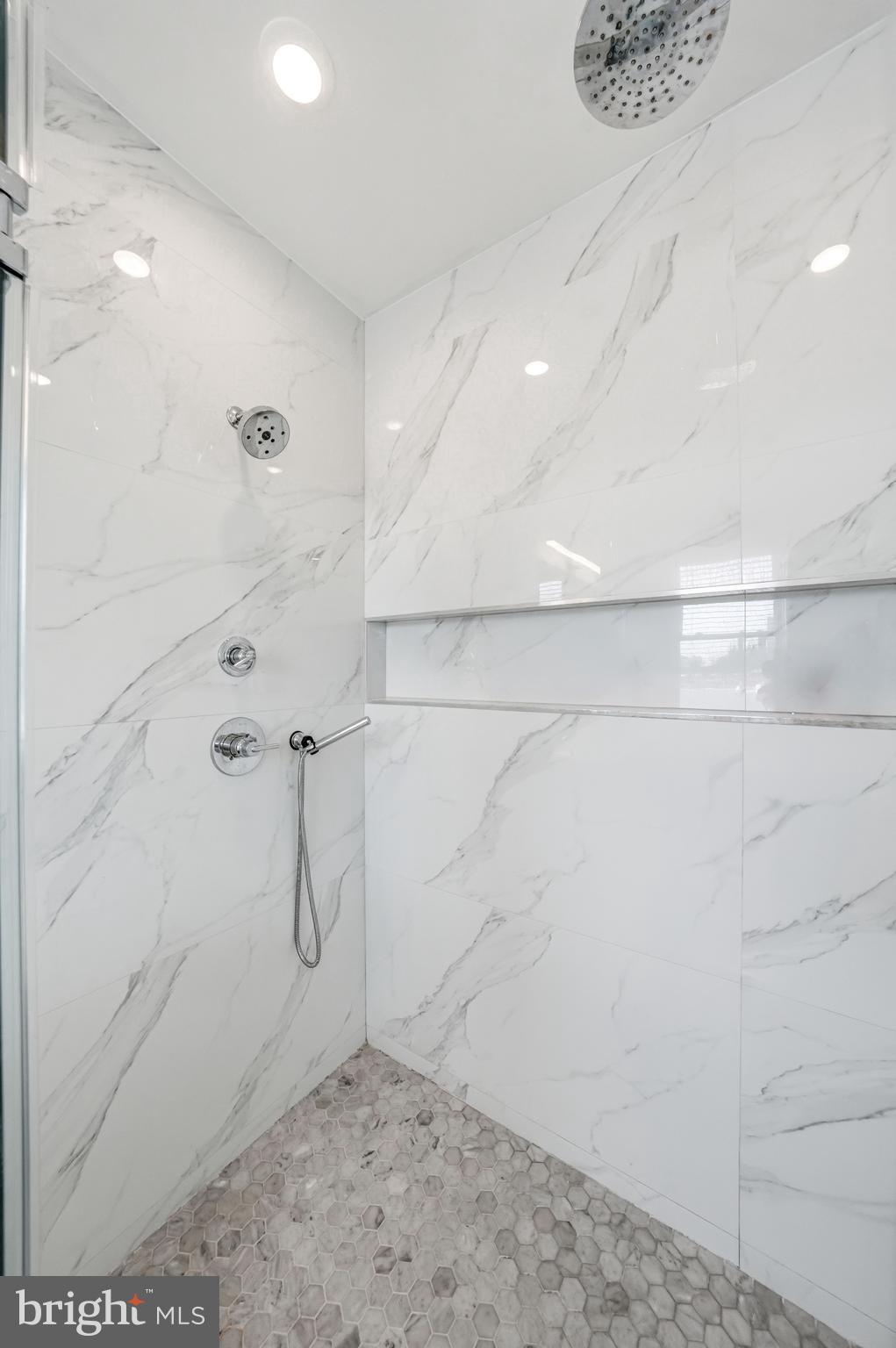 GRAYS FERRY - Residential