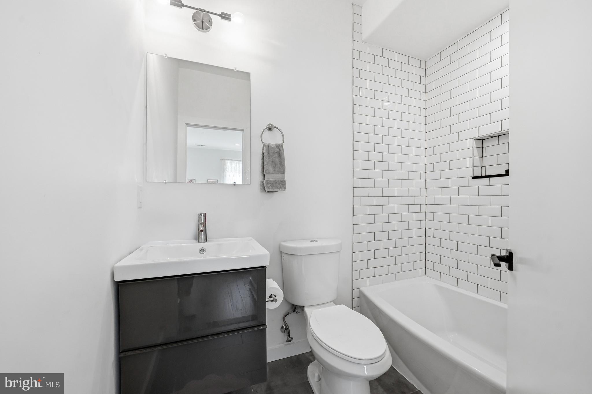 GRAYS FERRY - Residential
