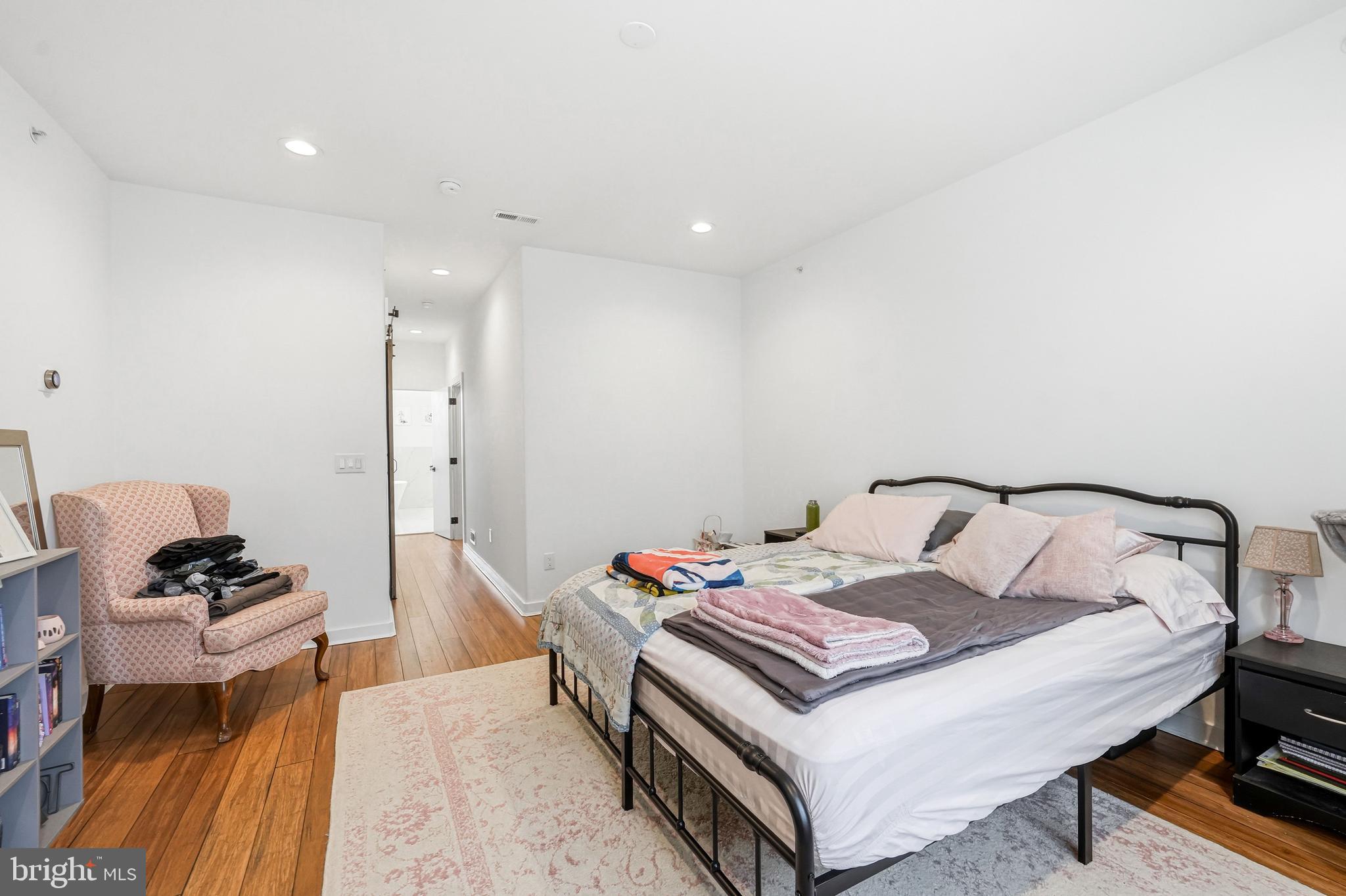 GRAYS FERRY - Residential