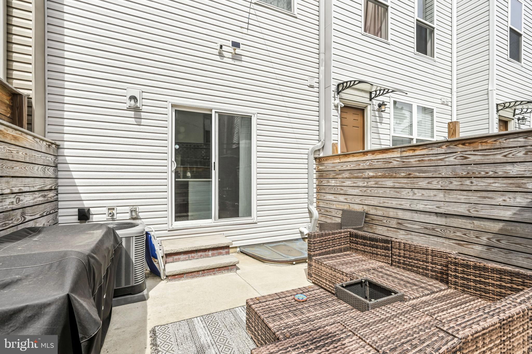 GRAYS FERRY - Residential