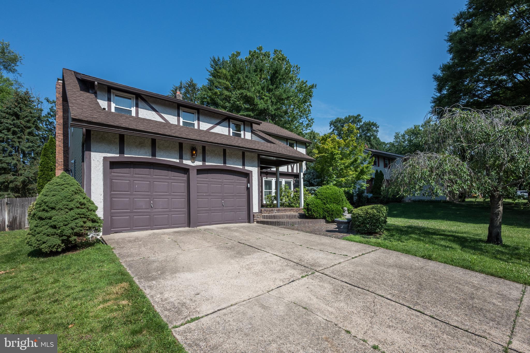 1368 BUNKER HILL DRIVE