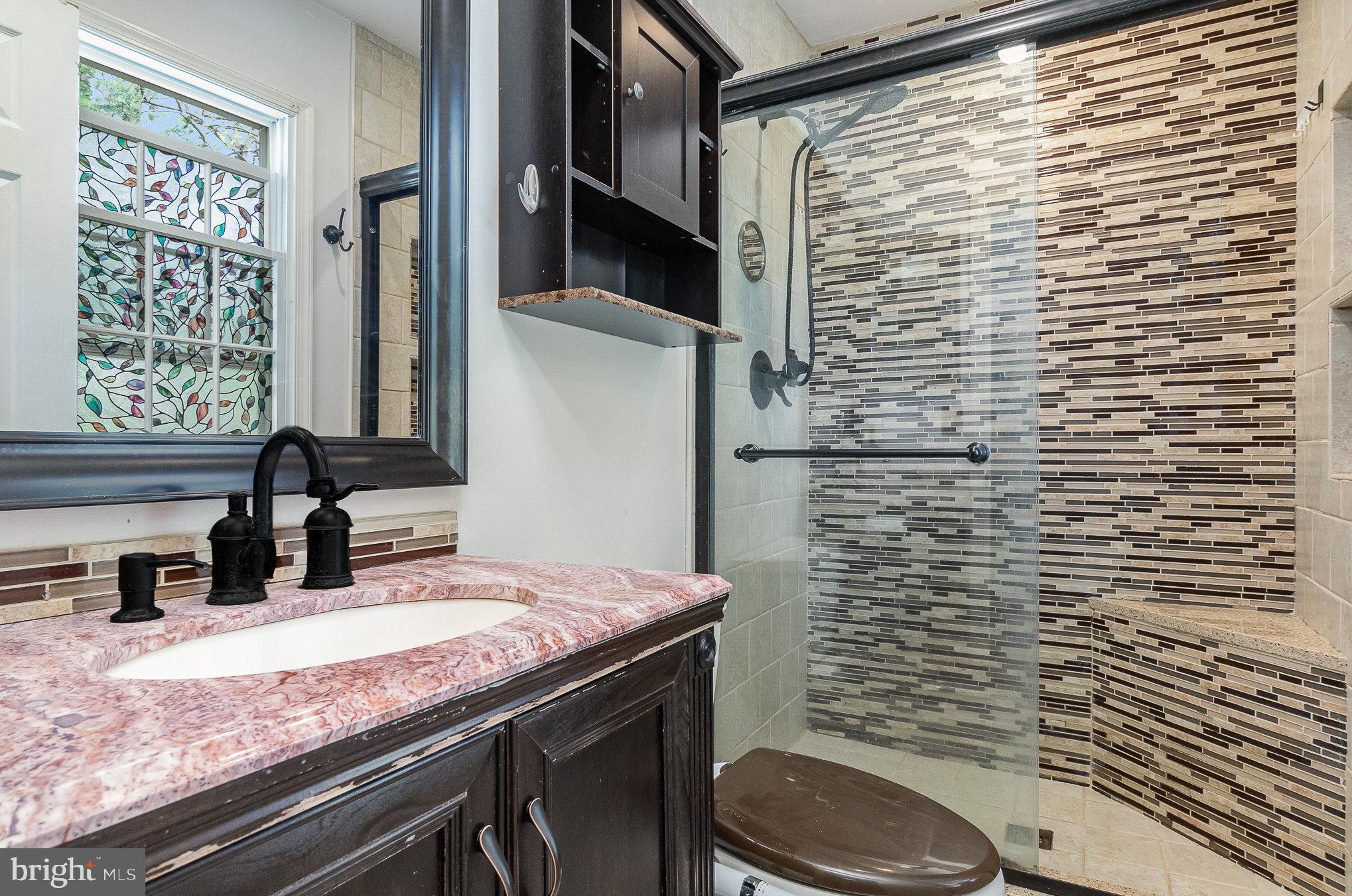 VALEWOOD ESTATES - Residential