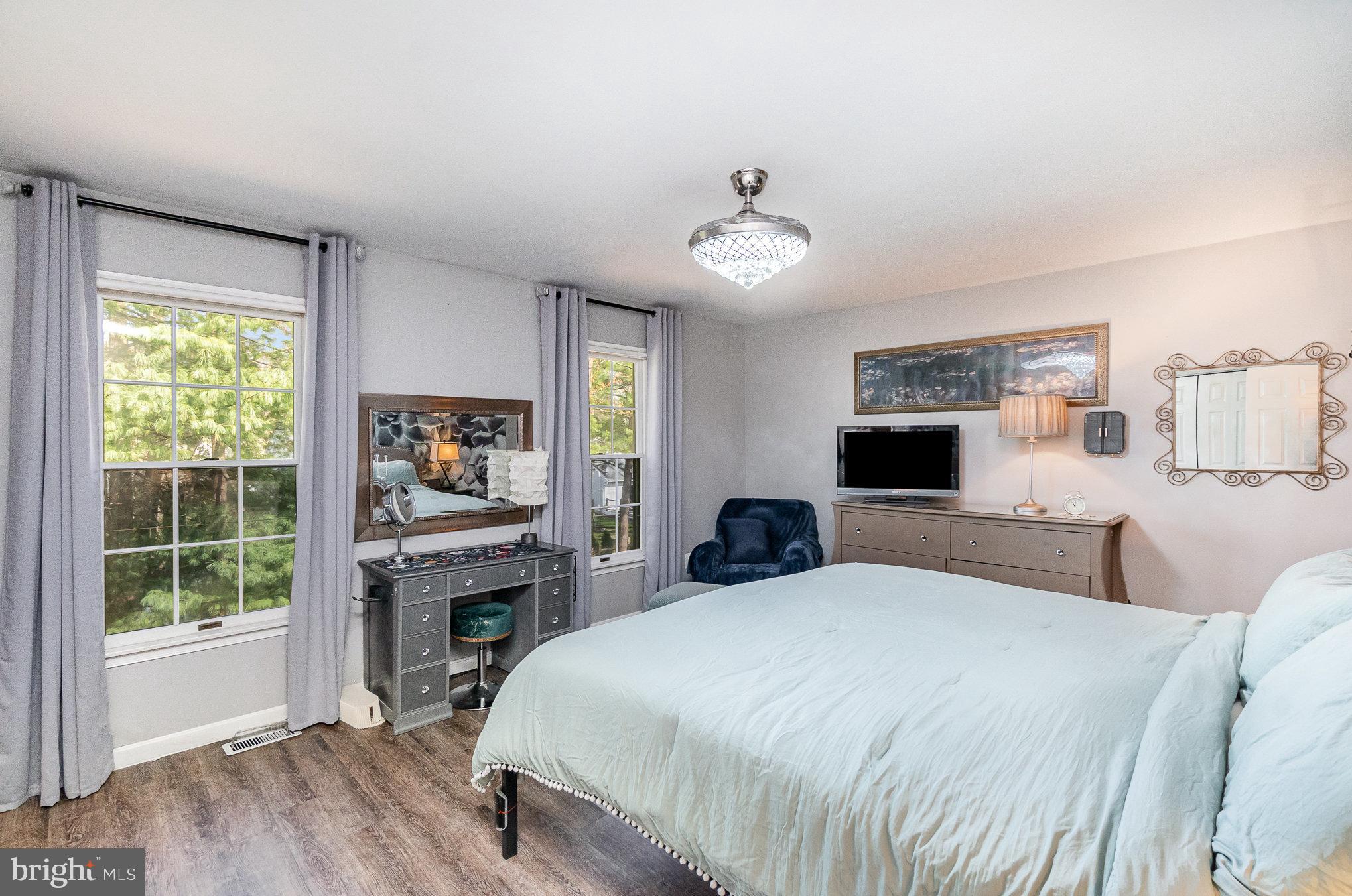 VALEWOOD ESTATES - Residential