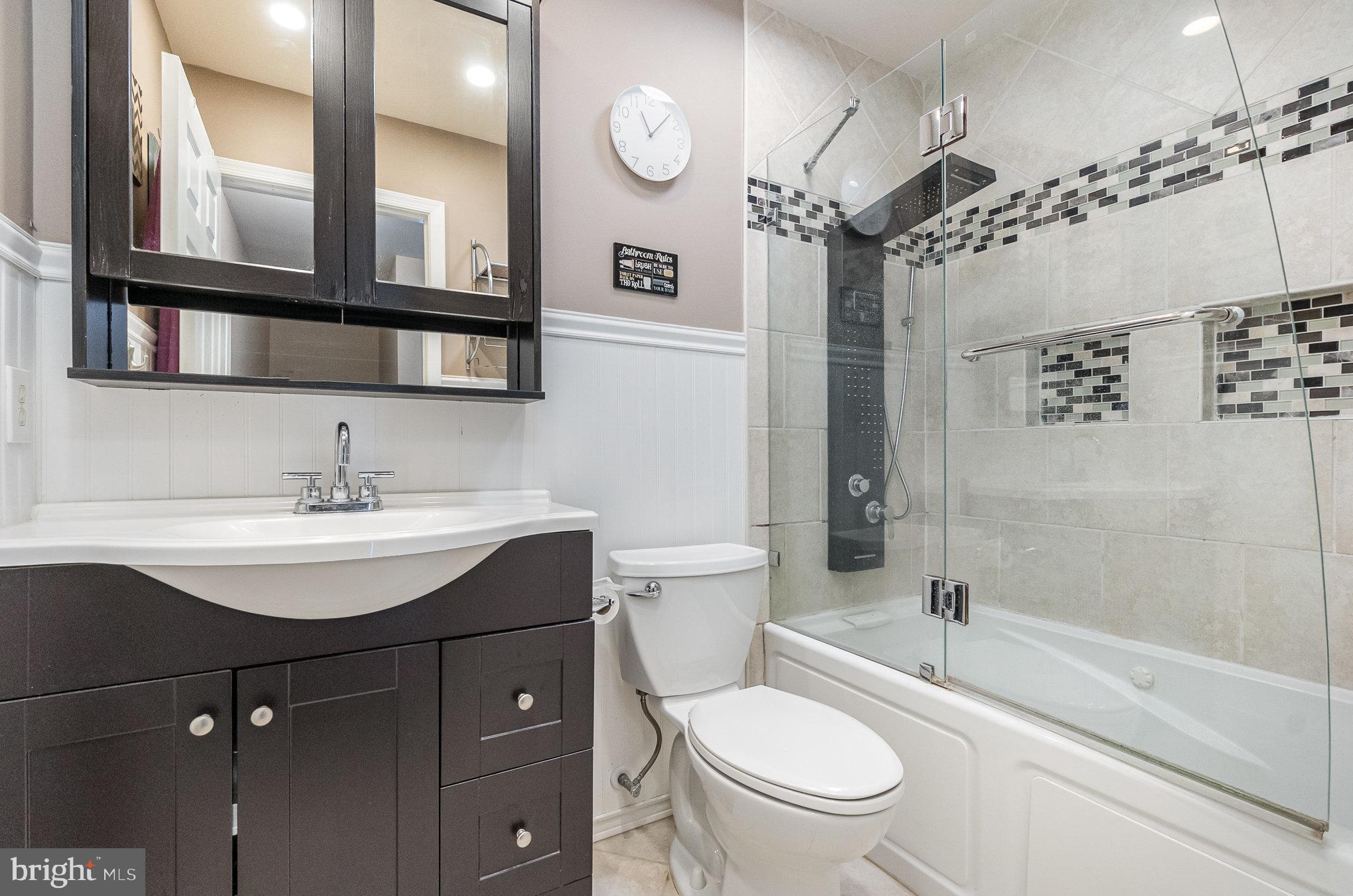 VALEWOOD ESTATES - Residential