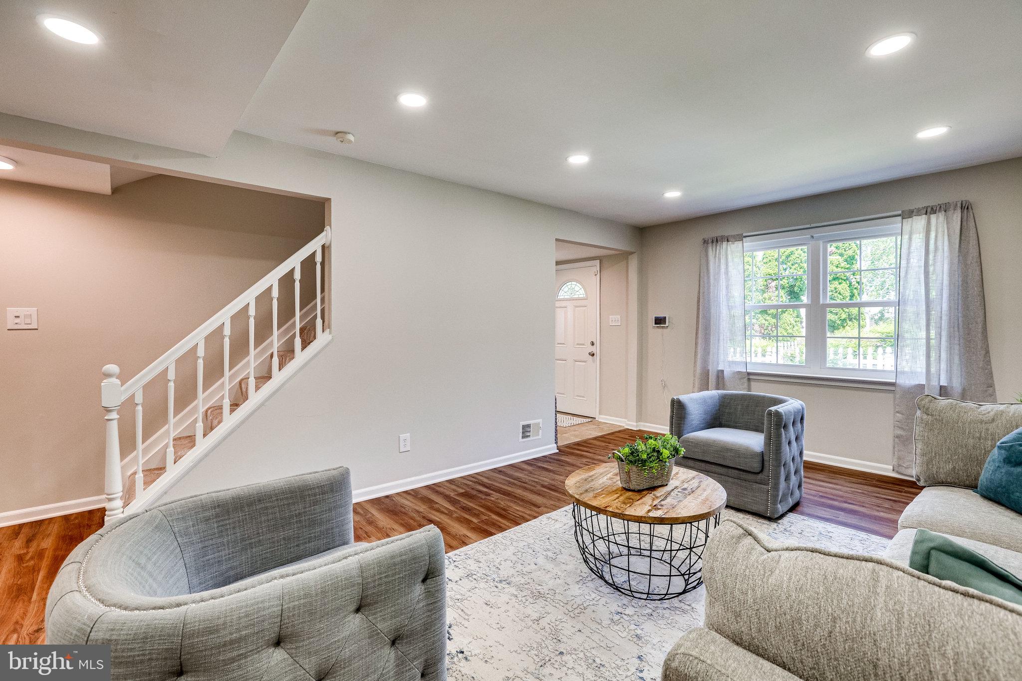 THE HIGHLANDS - Residential