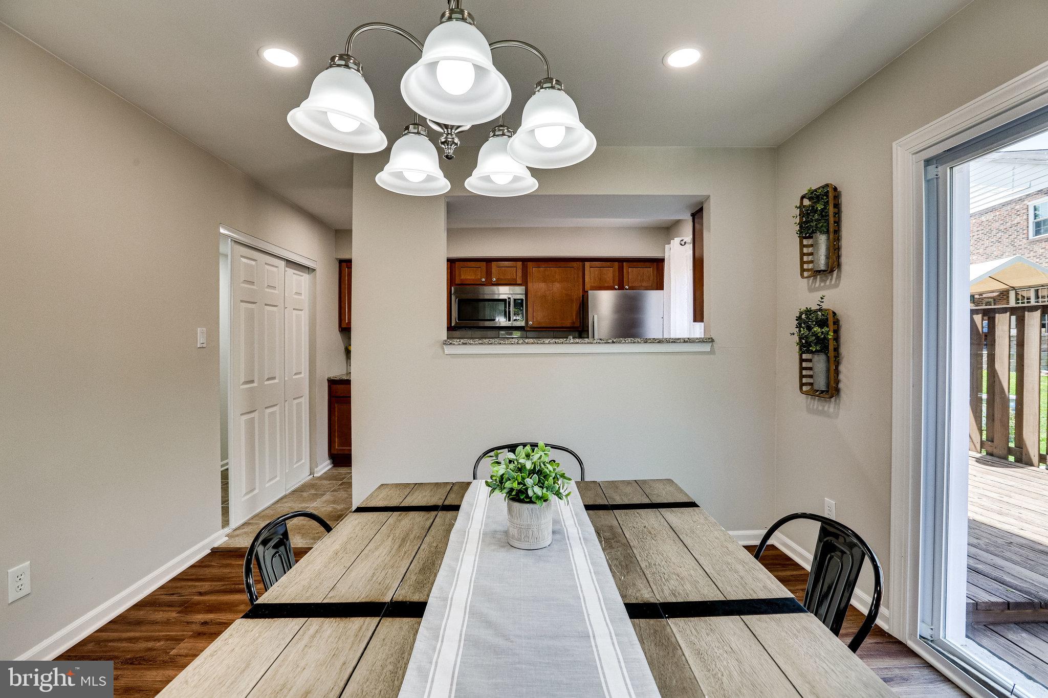 THE HIGHLANDS - Residential