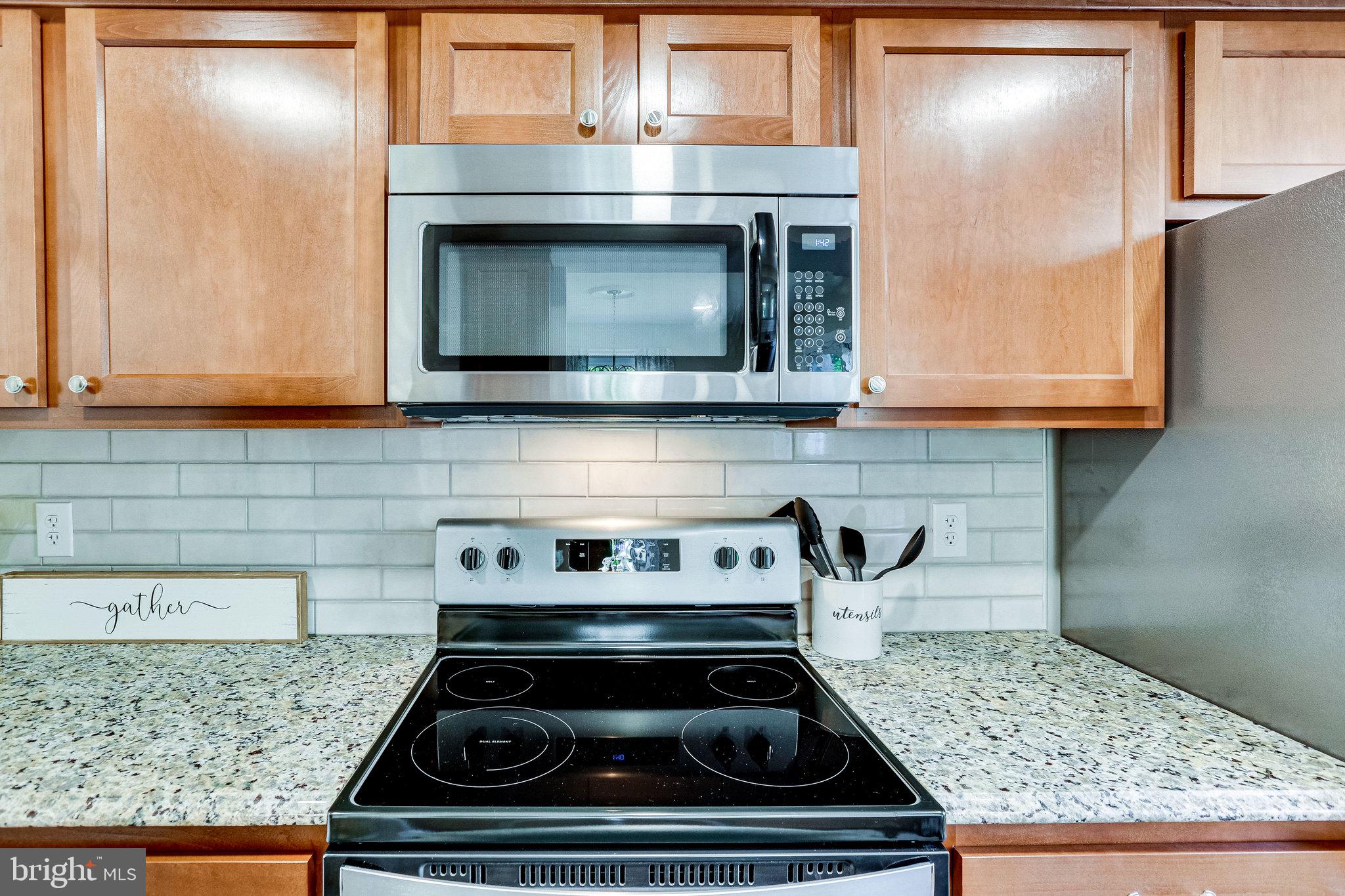 THE HIGHLANDS - Residential