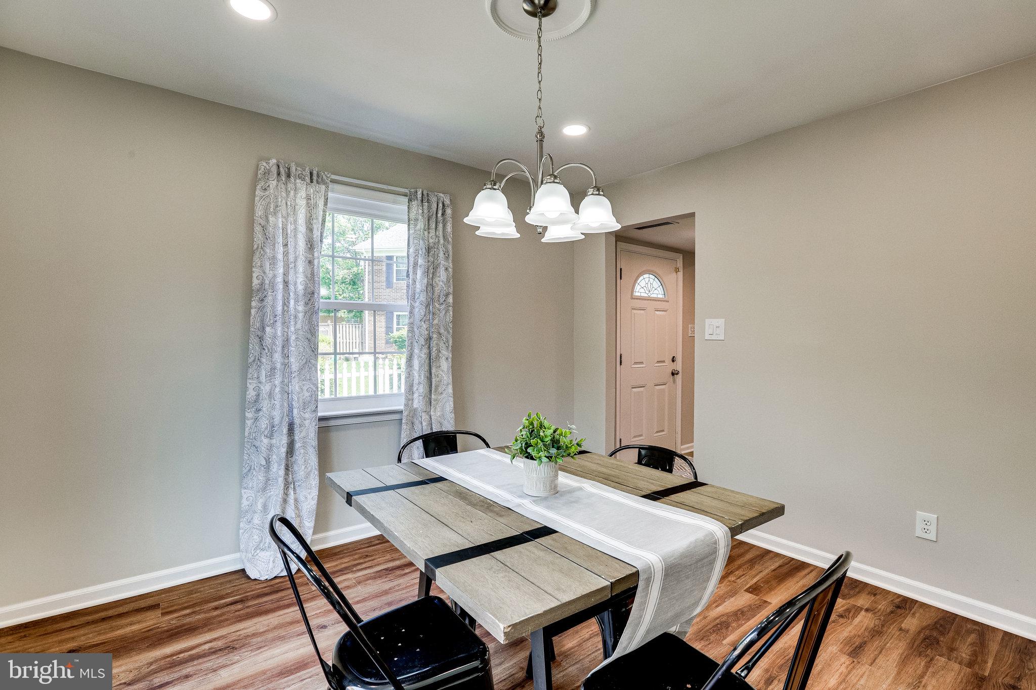 THE HIGHLANDS - Residential