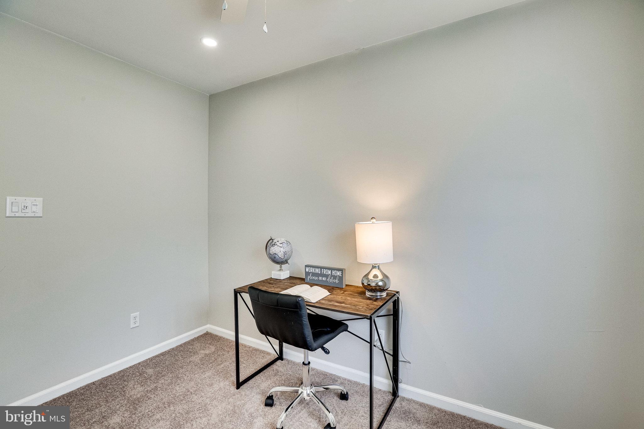 THE HIGHLANDS - Residential